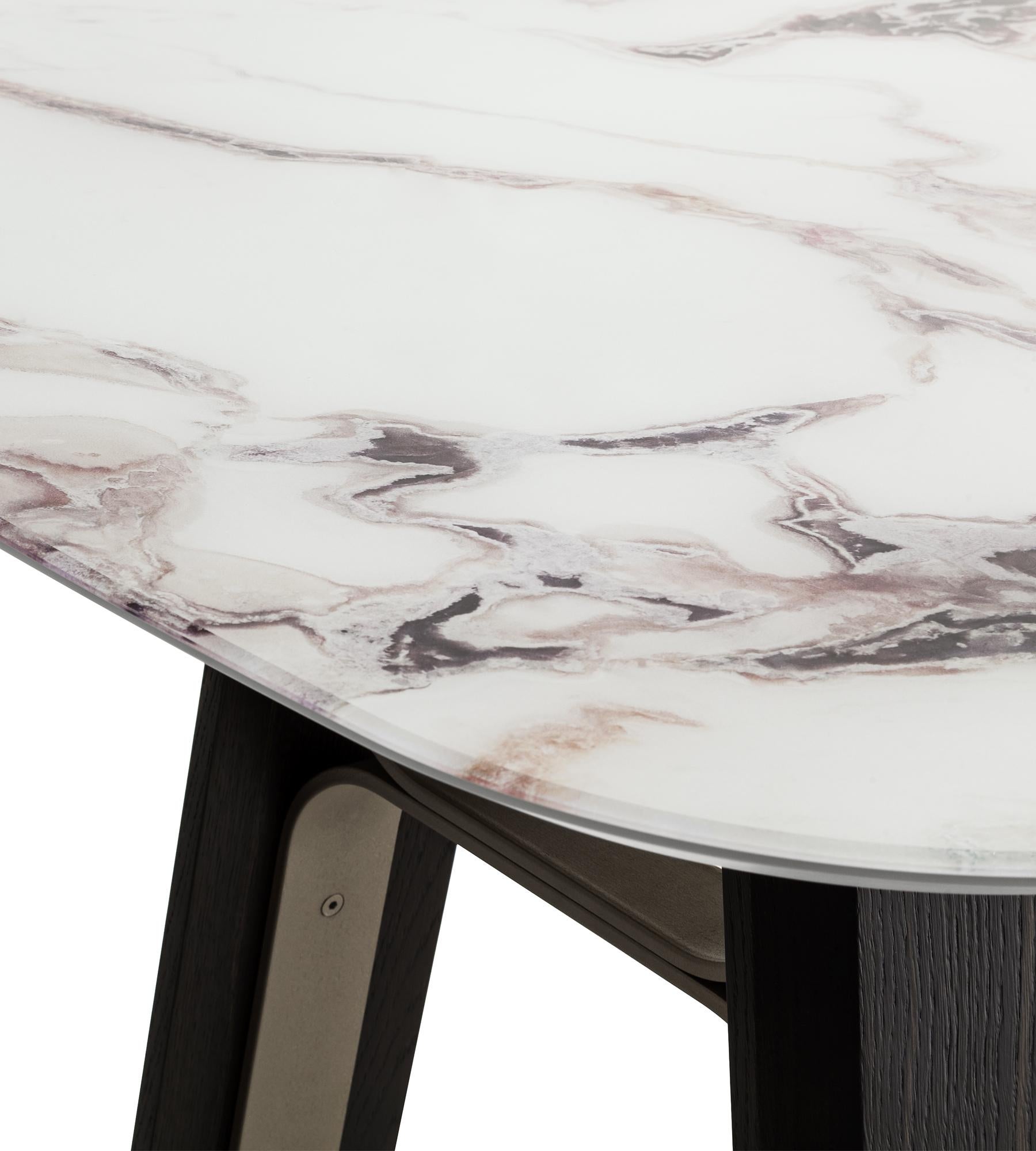 italien Table de salle à manger Bridge Glass de Morica Design en vente