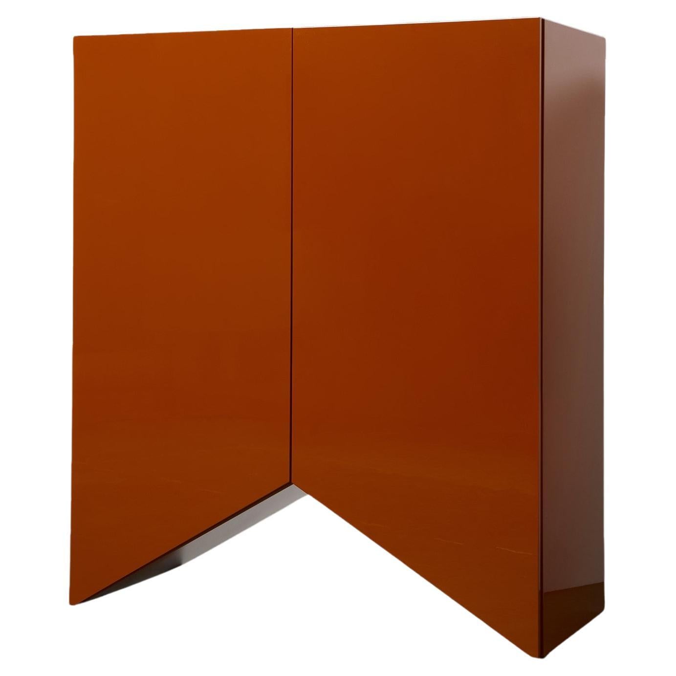 Armoire Bridges de Muller Van Severen, armoire moyenne contemporaine laquée rouge