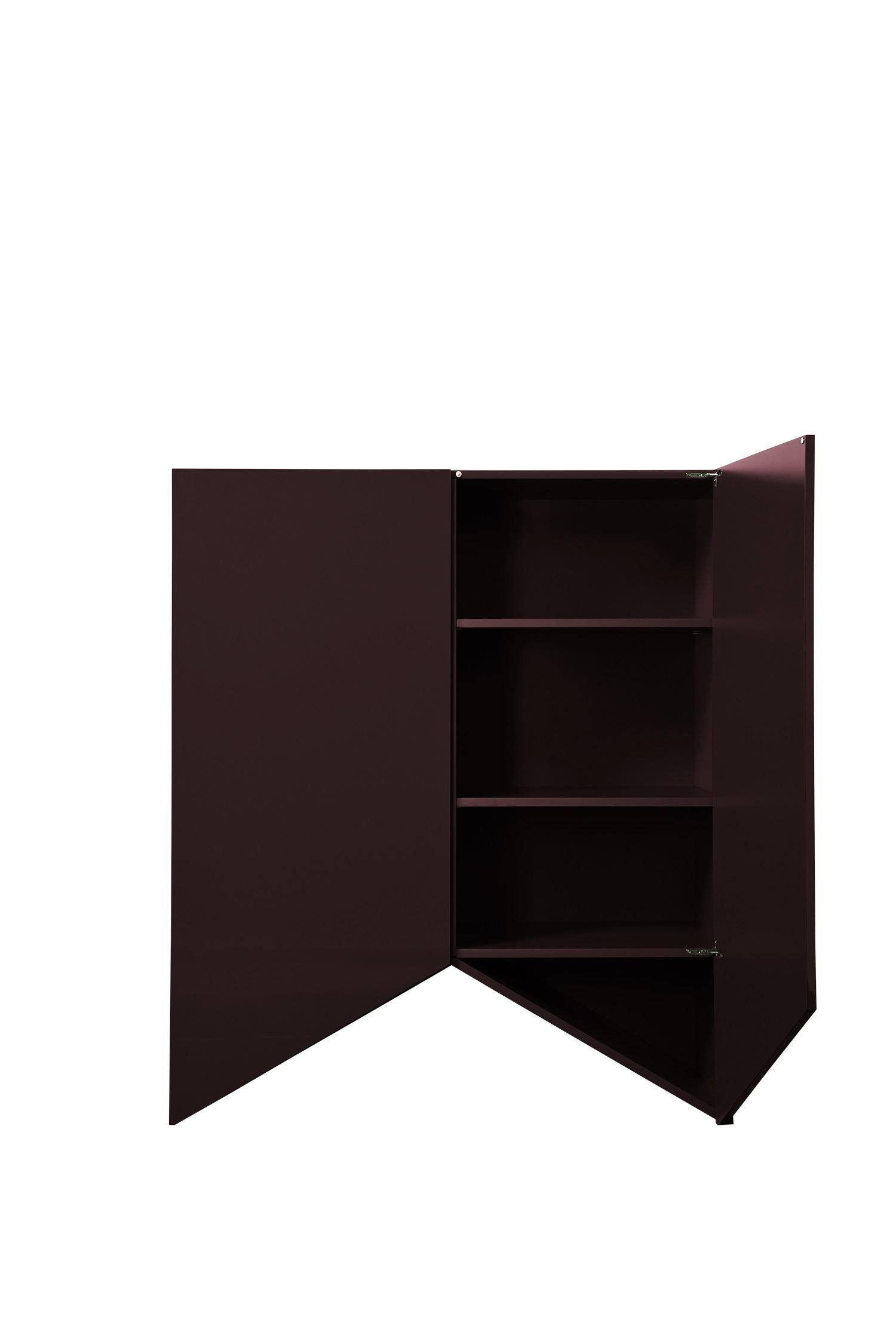 Armoire Bridges, Muller Van Severen, rangement contemporain laqué aubergine, S Neuf à Barcelona, ES