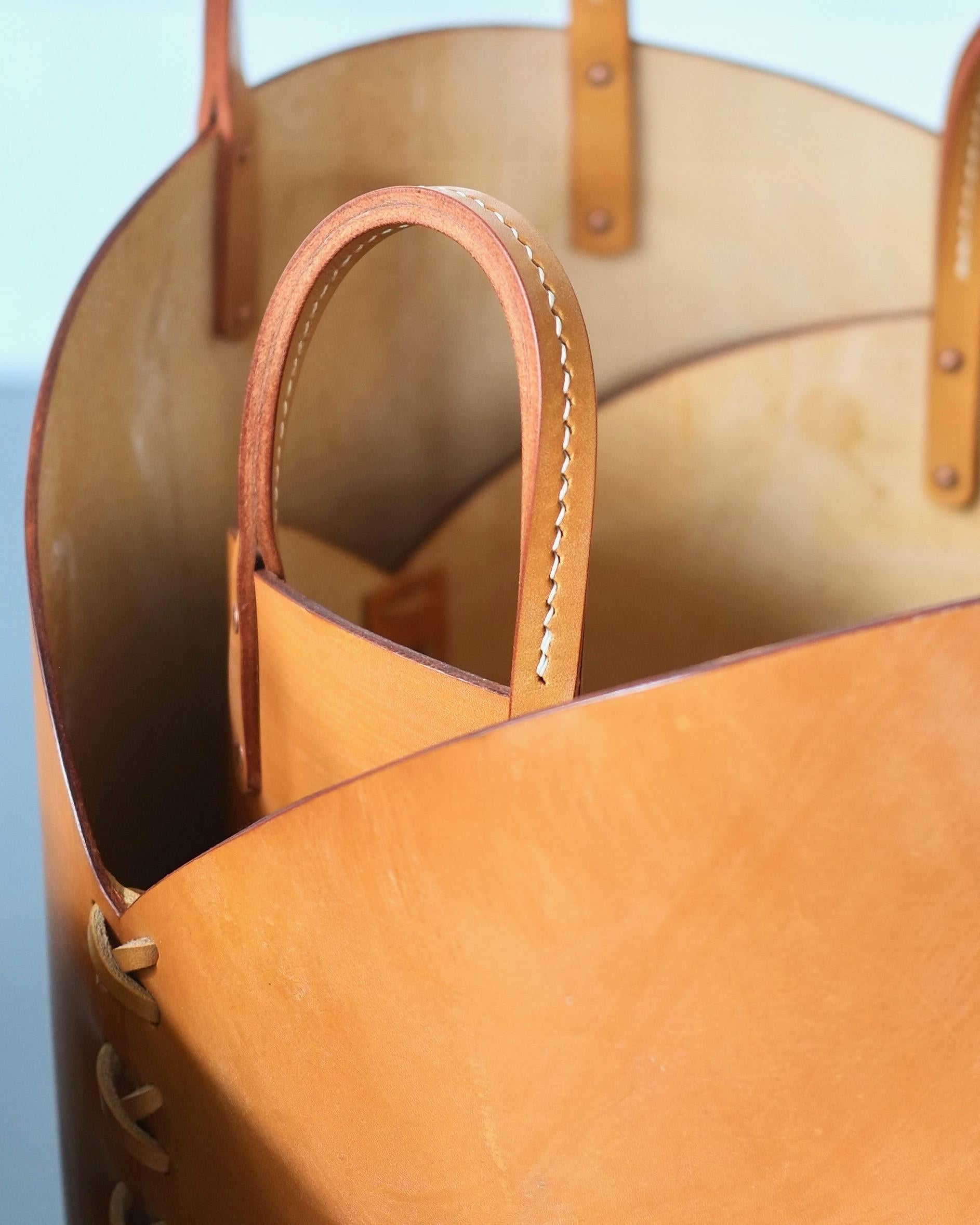 Copper Bridle Leather Log Basket, Large