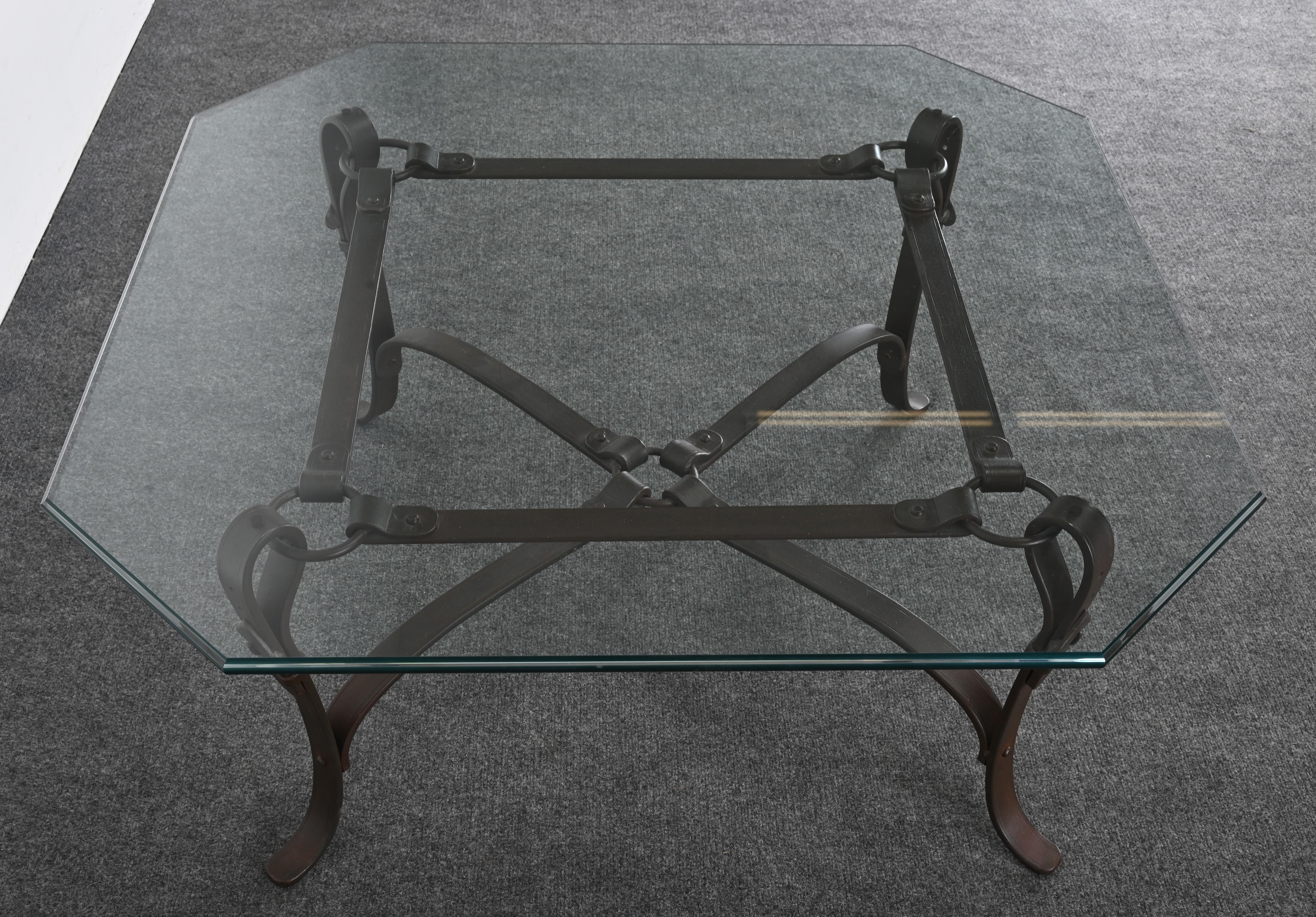 Bridle Strap Coffee Table in the Manner of Hermes, 20th Century For Sale 7
