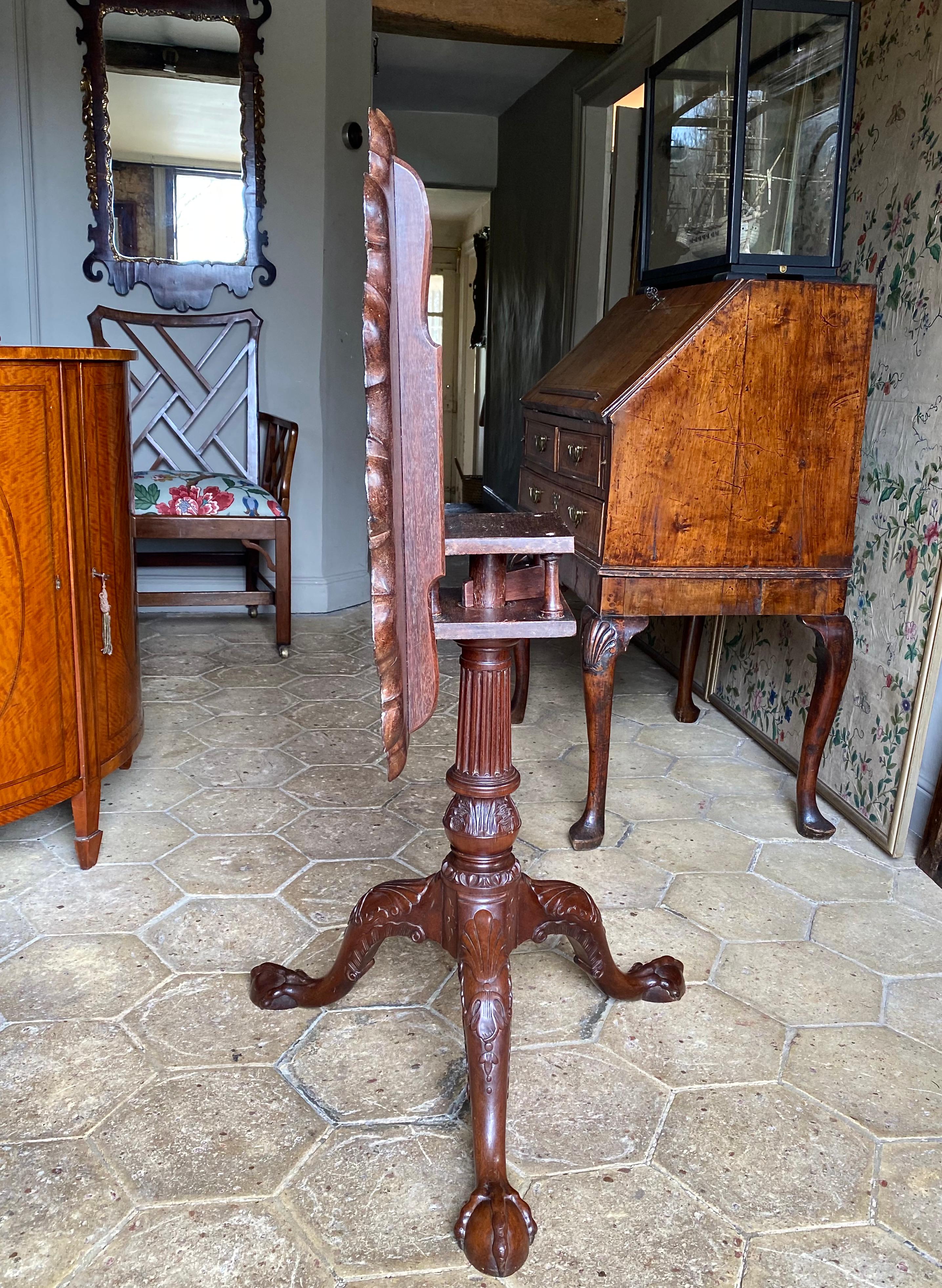 Chinese Rare Fine 18th Century China Trade Carved Padouk Tripod For Sale