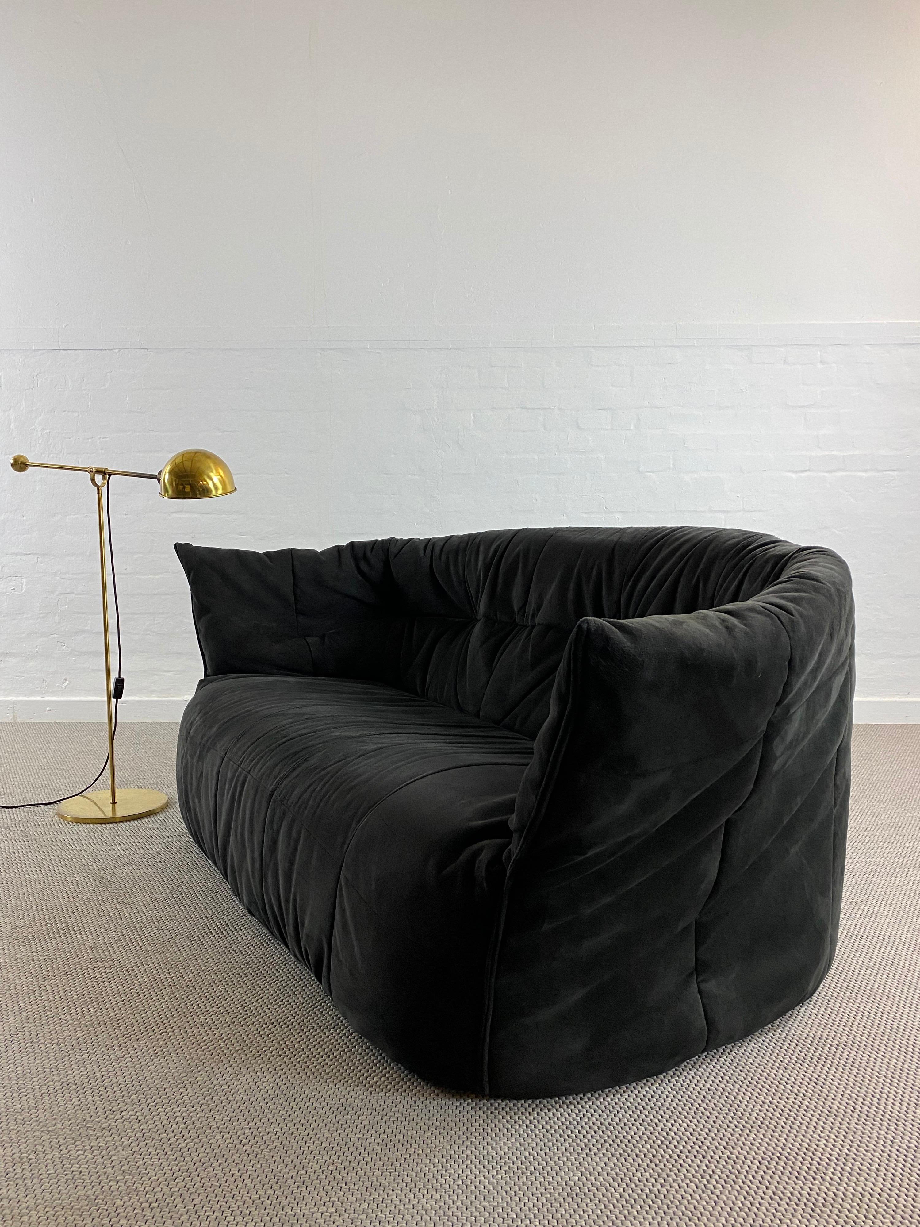 Brigantin Loveseat Sofa in Black by Michel Ducaroy, Ligne Roset, France, 1970s 4