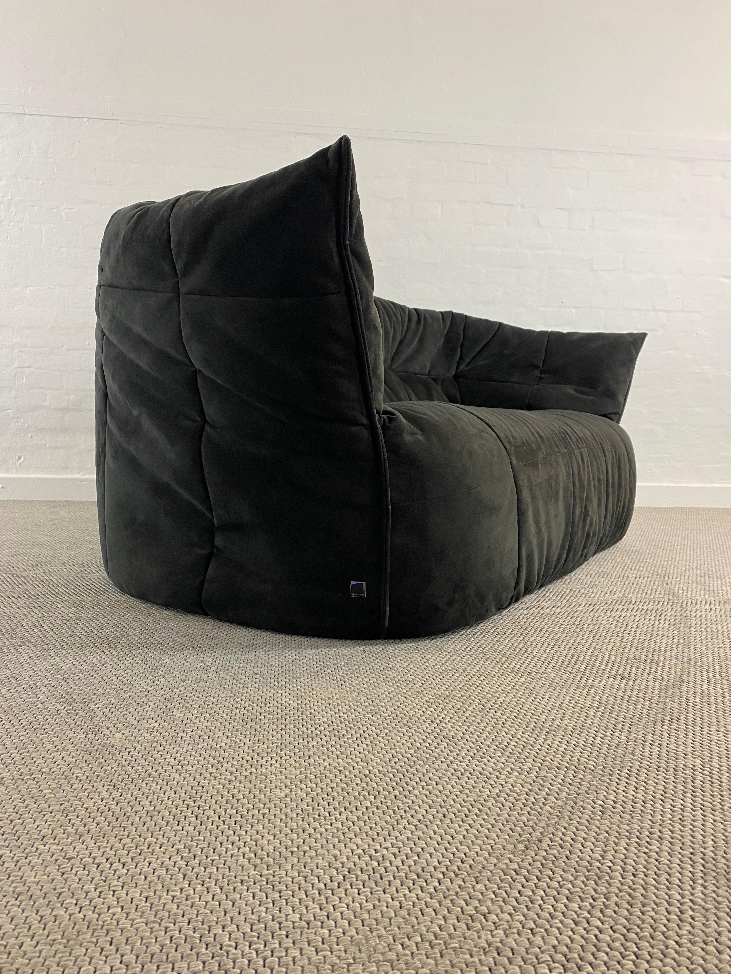 French Brigantin Loveseat Sofa in Black by Michel Ducaroy, Ligne Roset, France, 1970s