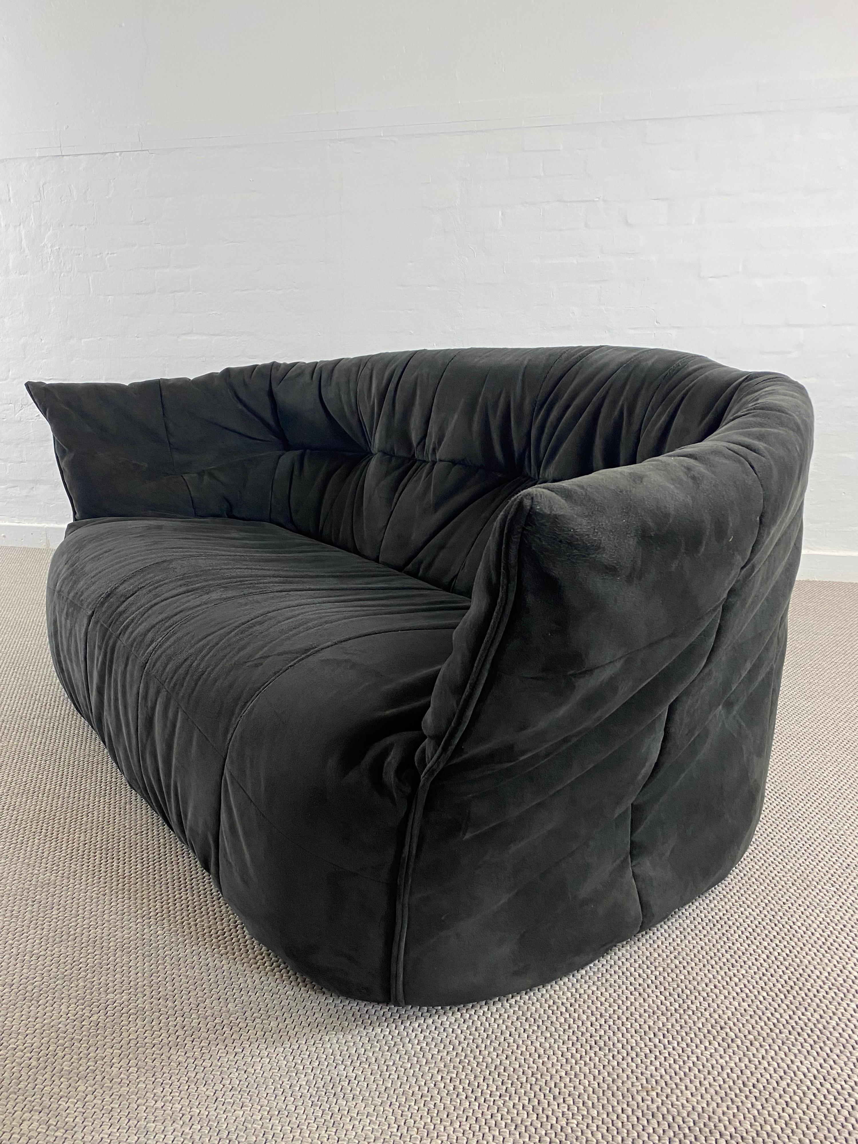 Late 20th Century Brigantin Loveseat Sofa in Black by Michel Ducaroy, Ligne Roset, France, 1970s