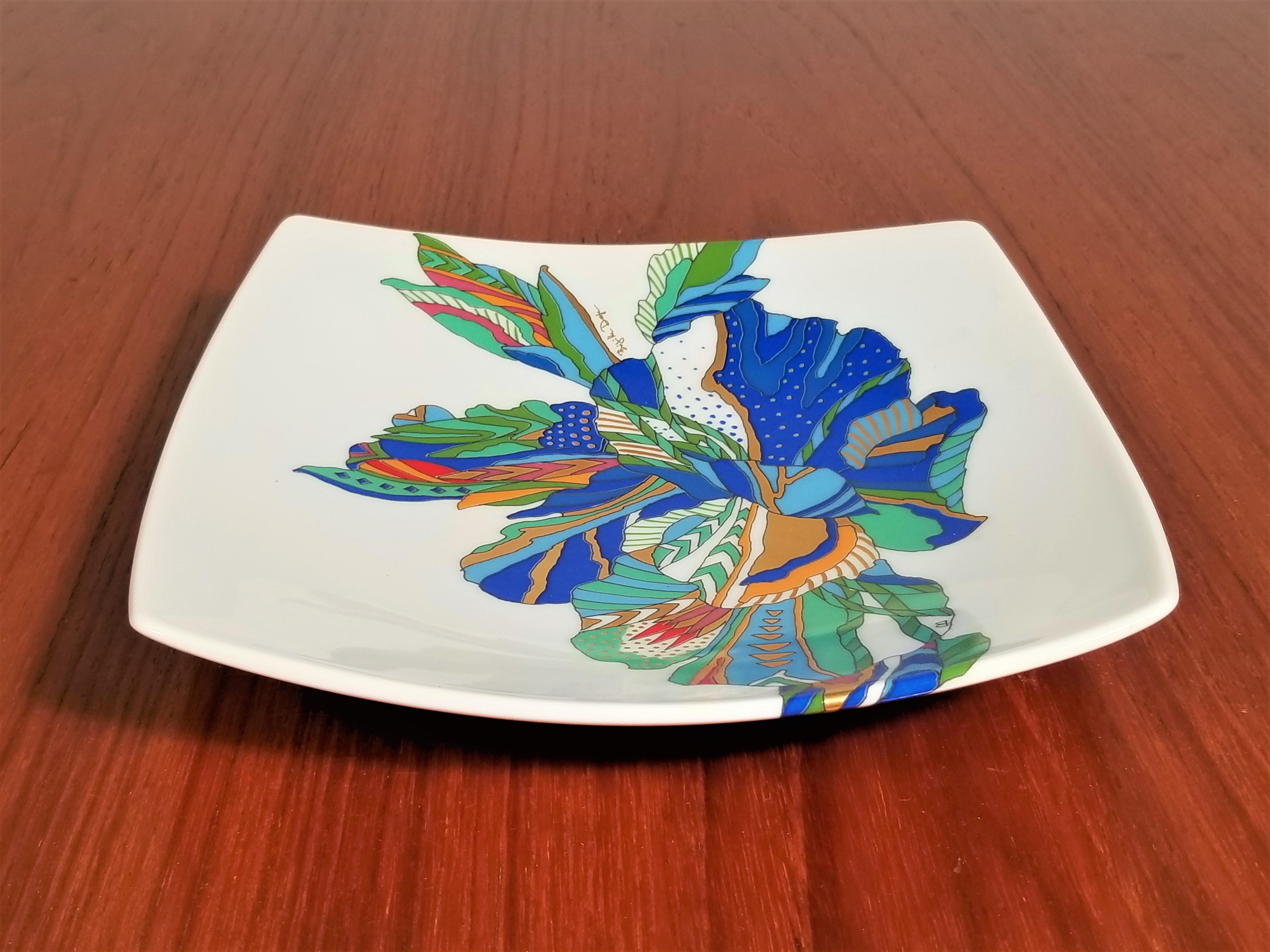 Brigette Deoge for Rosenthal, Germany Mid Century Serving  Dish or Plate  In Excellent Condition For Sale In New York, NY
