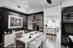 Nero con molte volute bianche