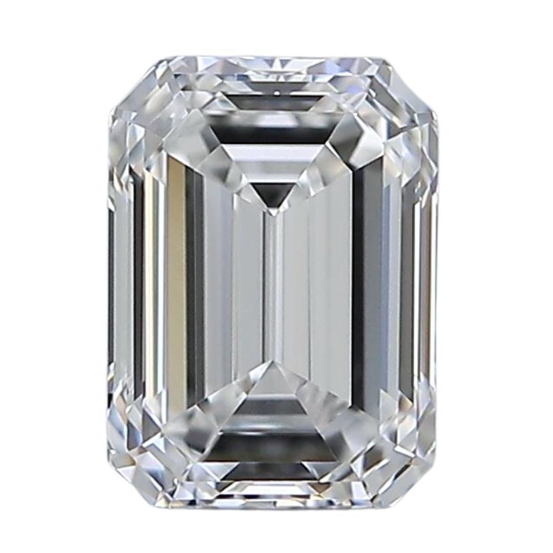 Bright 0.61ct Ideal Cut Diamond - IGI Certified For Sale 4