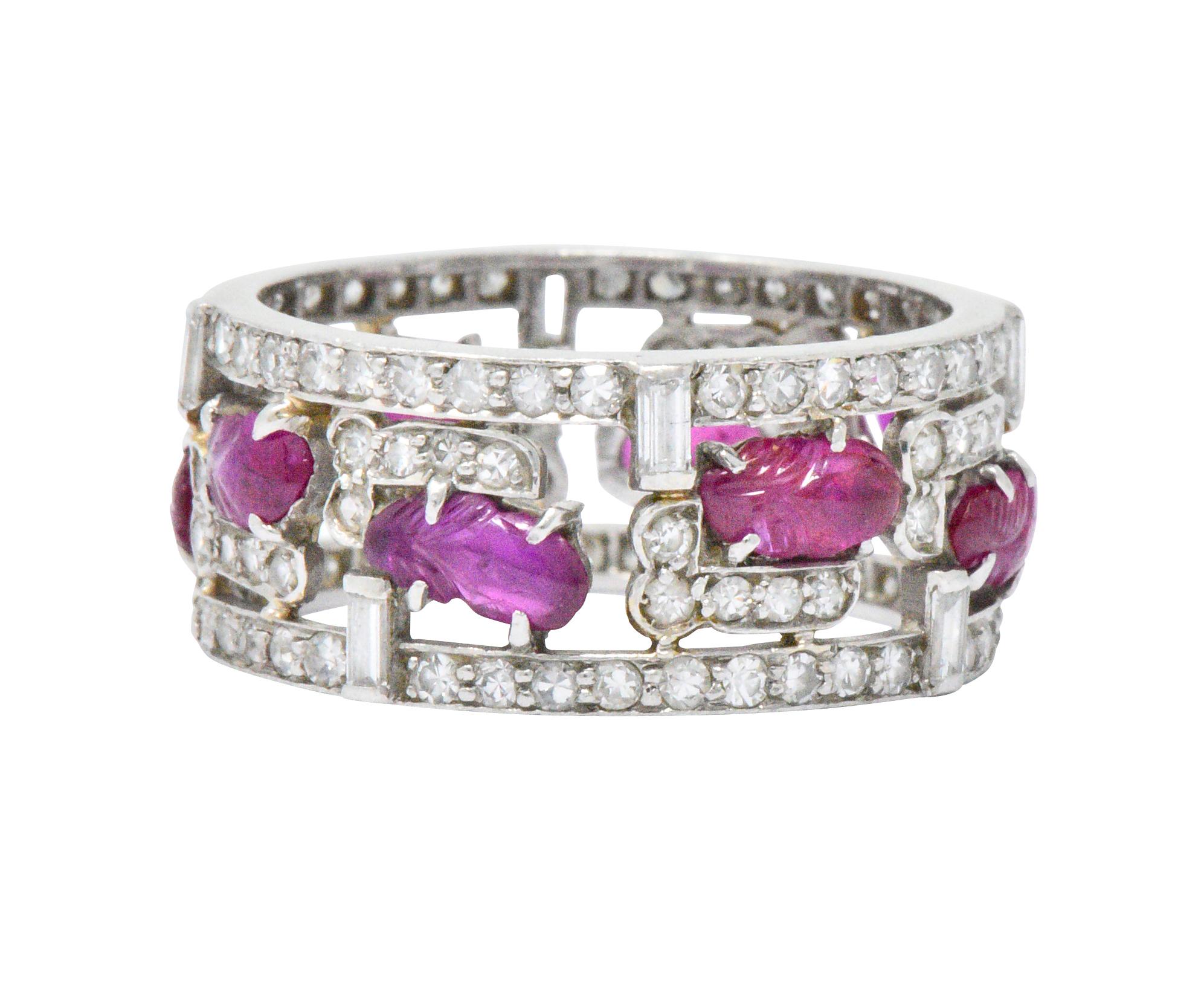 Bright Art Deco Diamond Carved Burmese Ruby Platinum Band Ring In Excellent Condition In Philadelphia, PA