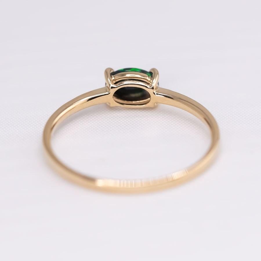 Bright Black Opal Band Engagement Ring 18K Yellow Gold In New Condition For Sale In Suwanee, GA