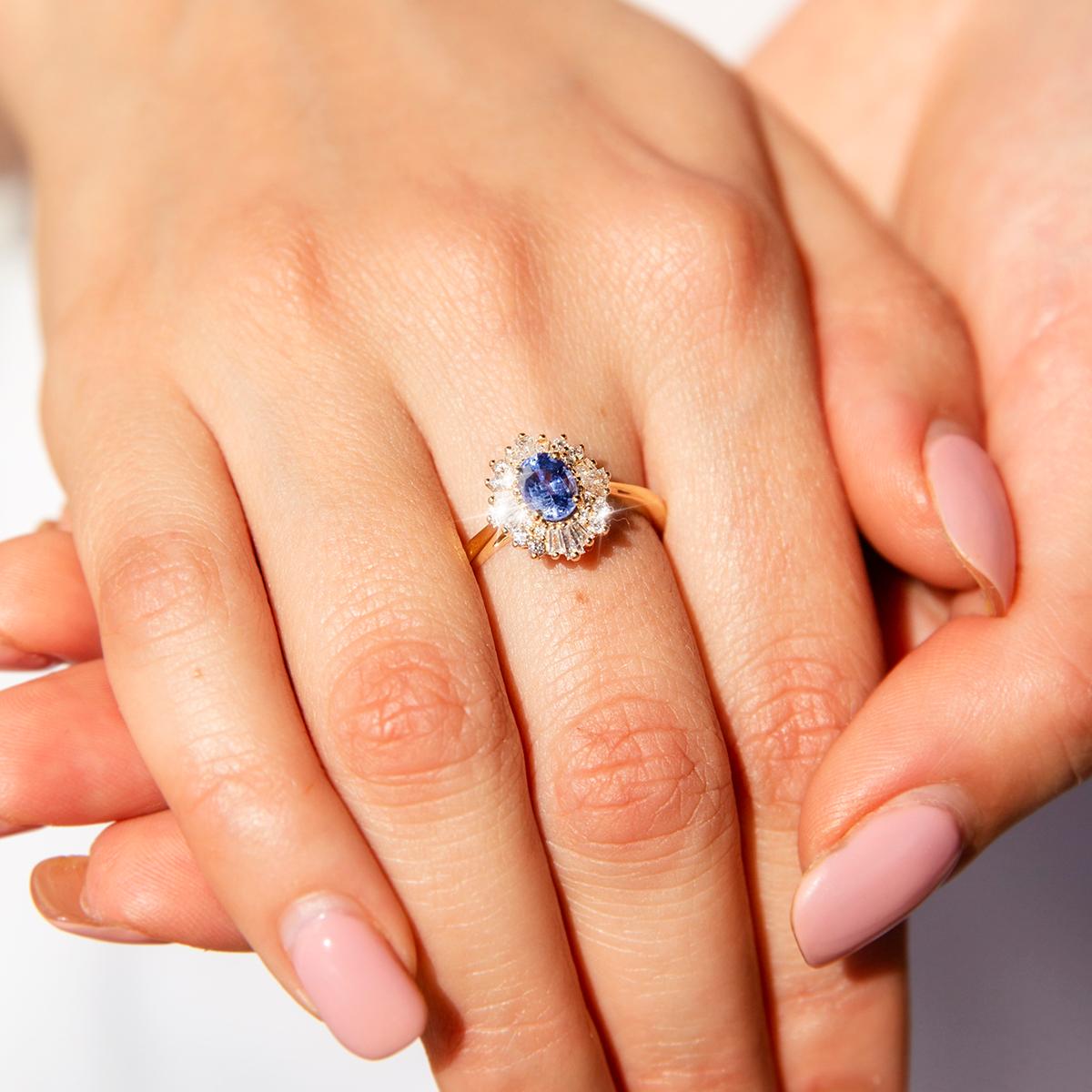 Bright Blue Ceylon Sapphire and Diamond Contemporary 18 Carat Gold Halo Ring 4