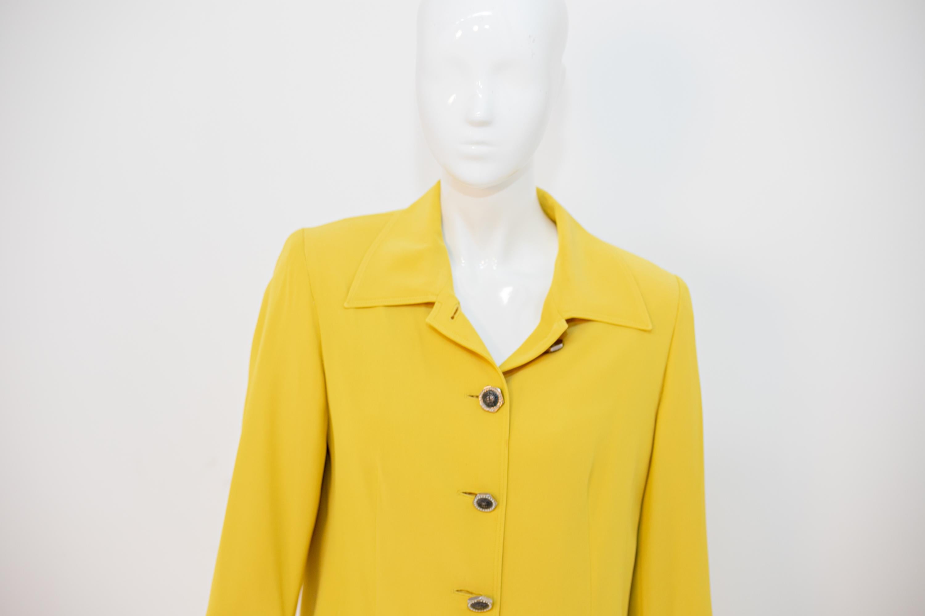Costume de soirée deux pièces jaune vif Gianni Versace en vente 4