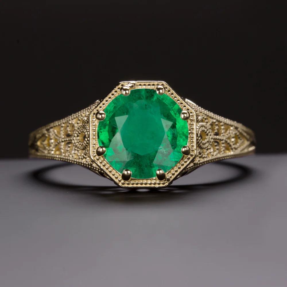 Art Deco Bright Green Emerald Yellow Gold Solitaire Ring For Sale