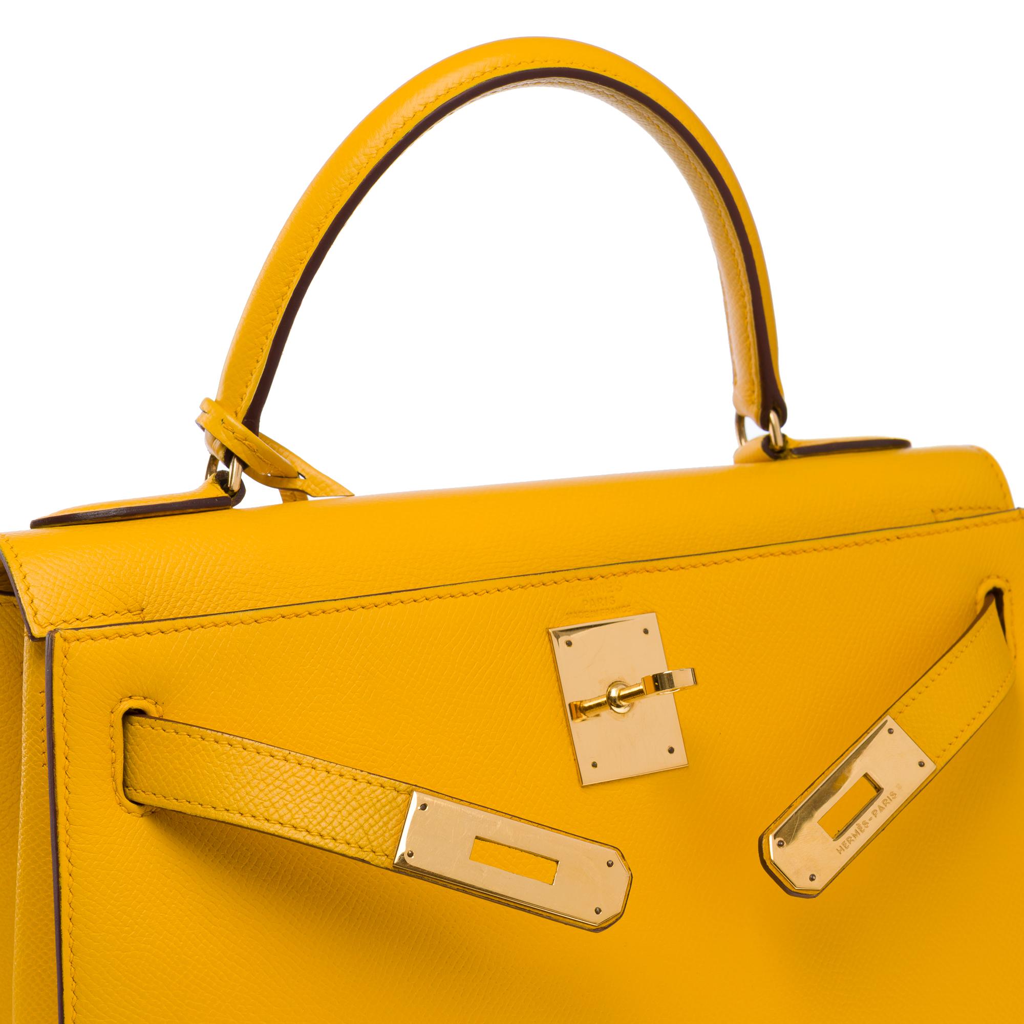 Bright Hermès Kelly 28 sellier handbag strap in Courchevel Yellow leather, GHW 3