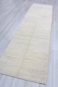 Bright New White Abrash Tulu Rug