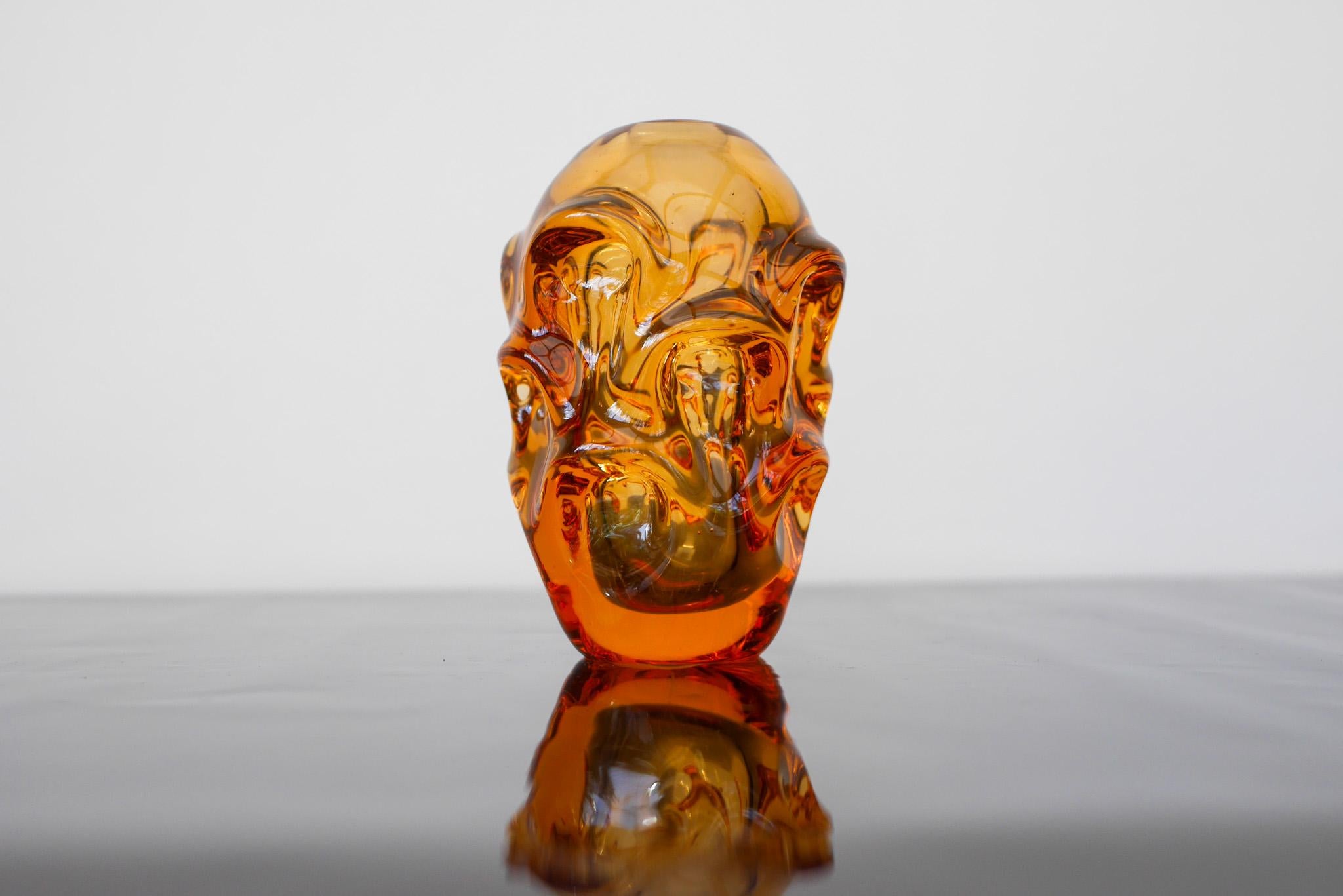 Vase en verre d'art orange vif par Börne Augustsson pour Åseda, Suède en vente 2