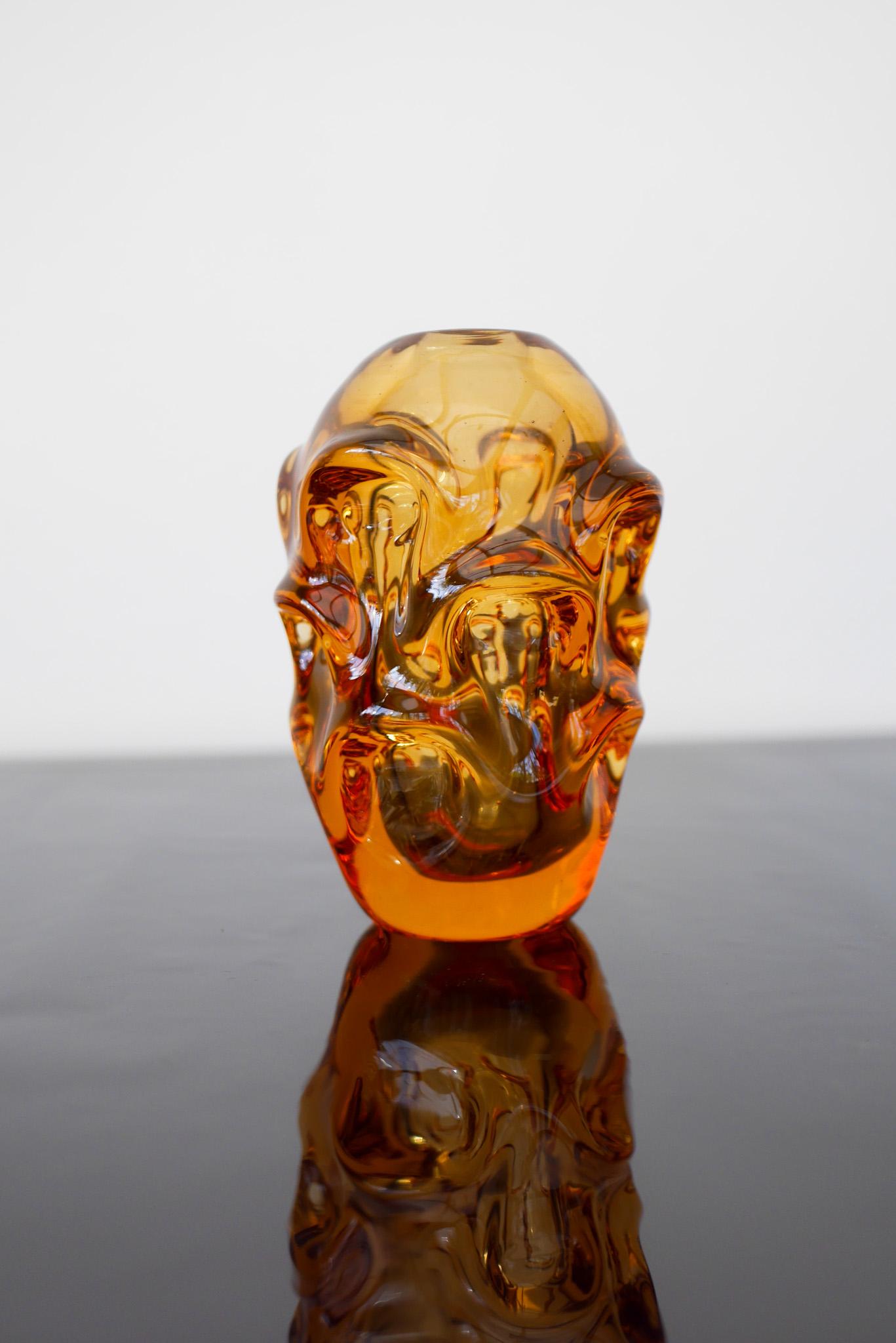 Vase en verre d'art orange vif par Börne Augustsson pour Åseda, Suède en vente 3