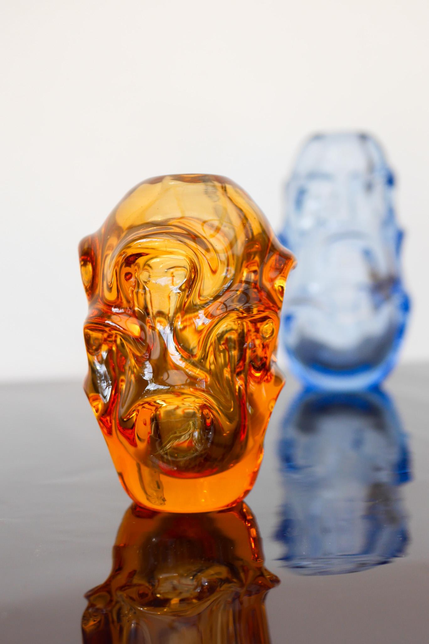 Vase en verre d'art orange vif par Börne Augustsson pour Åseda, Suède en vente 1