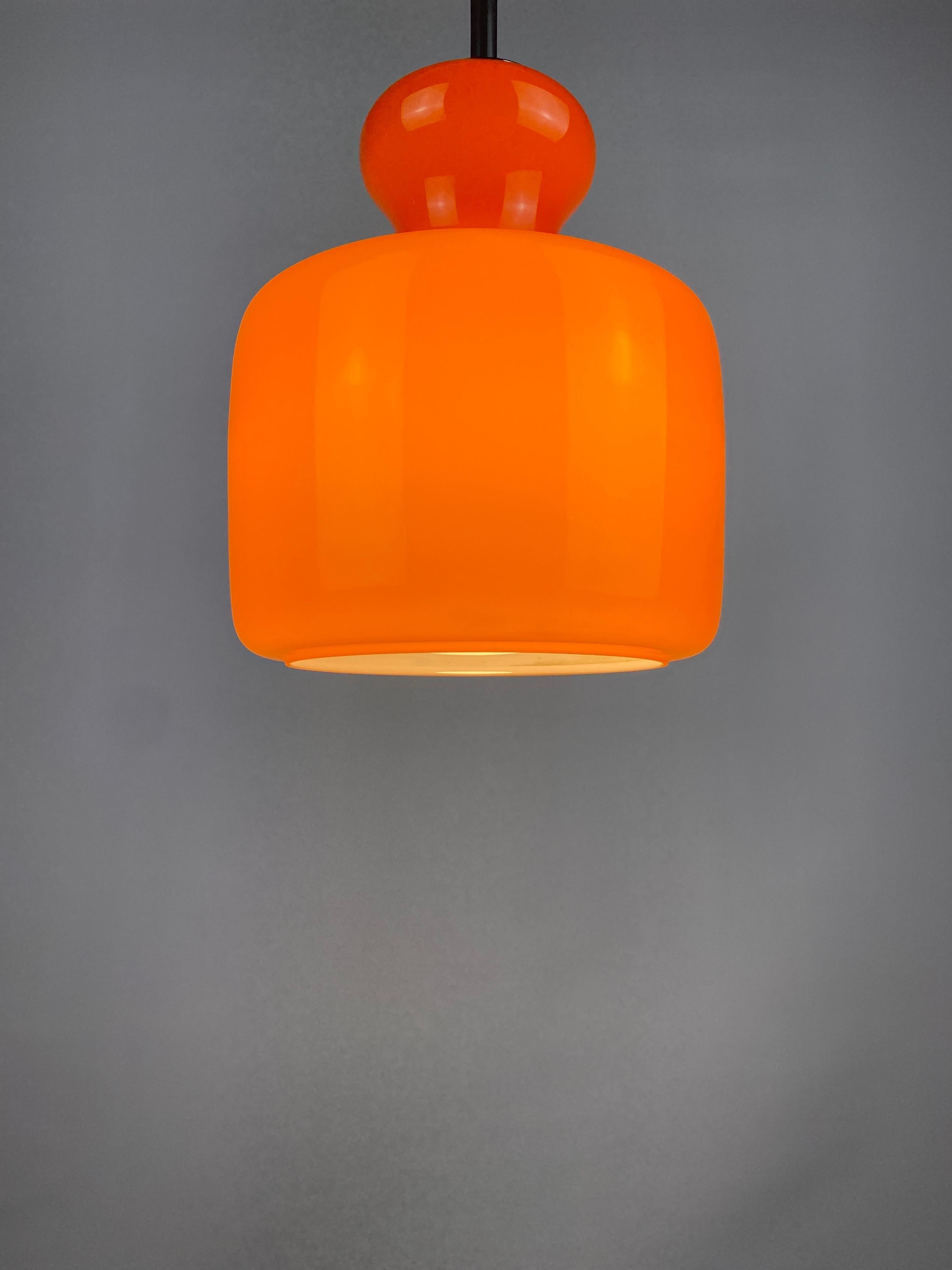 Bright Orange Glass Pendant Light by Peill and Putzler, 1960 In Excellent Condition For Sale In TERHEIJDEN, NB
