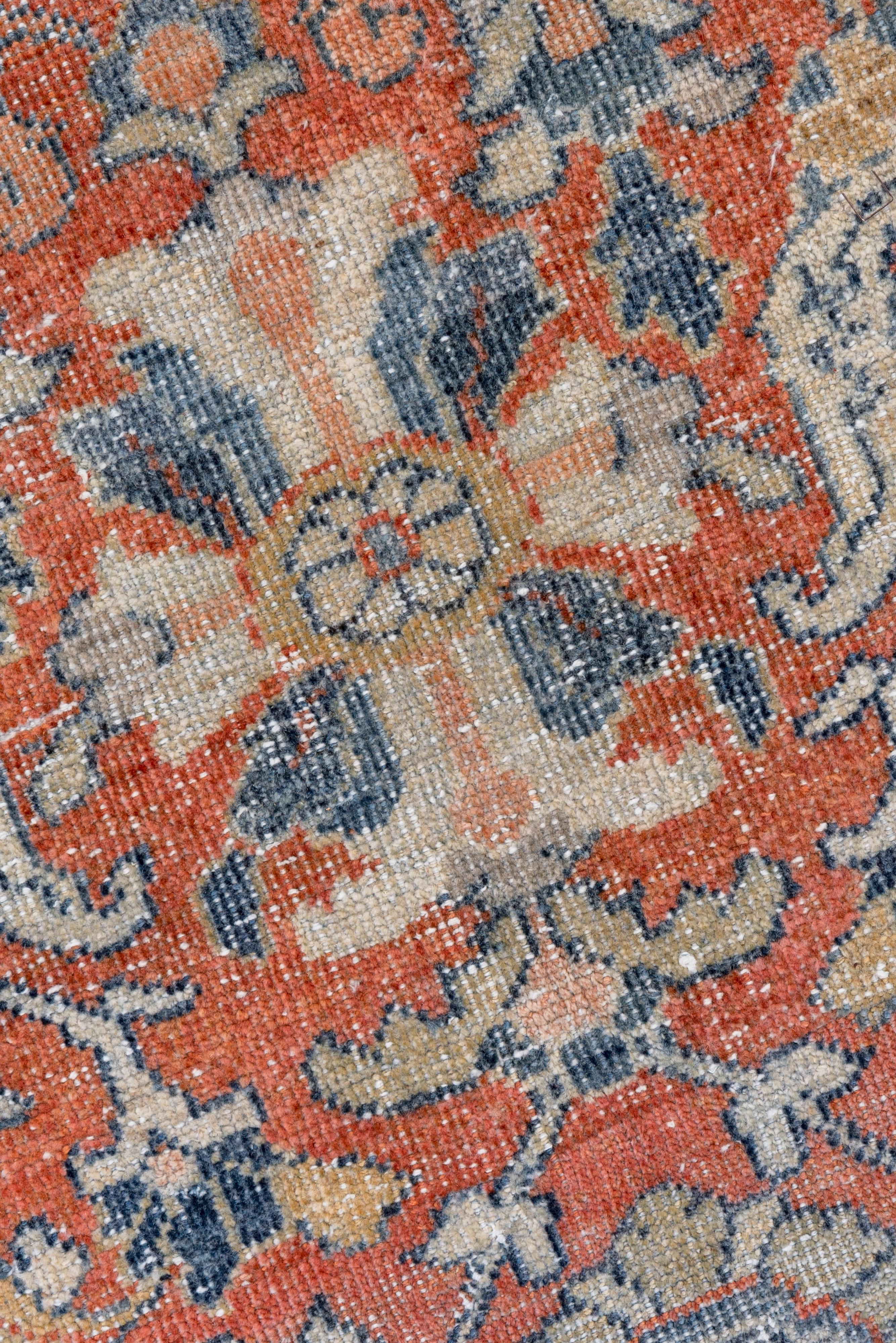Bright Persian Mahal Carpet, Red Field 2
