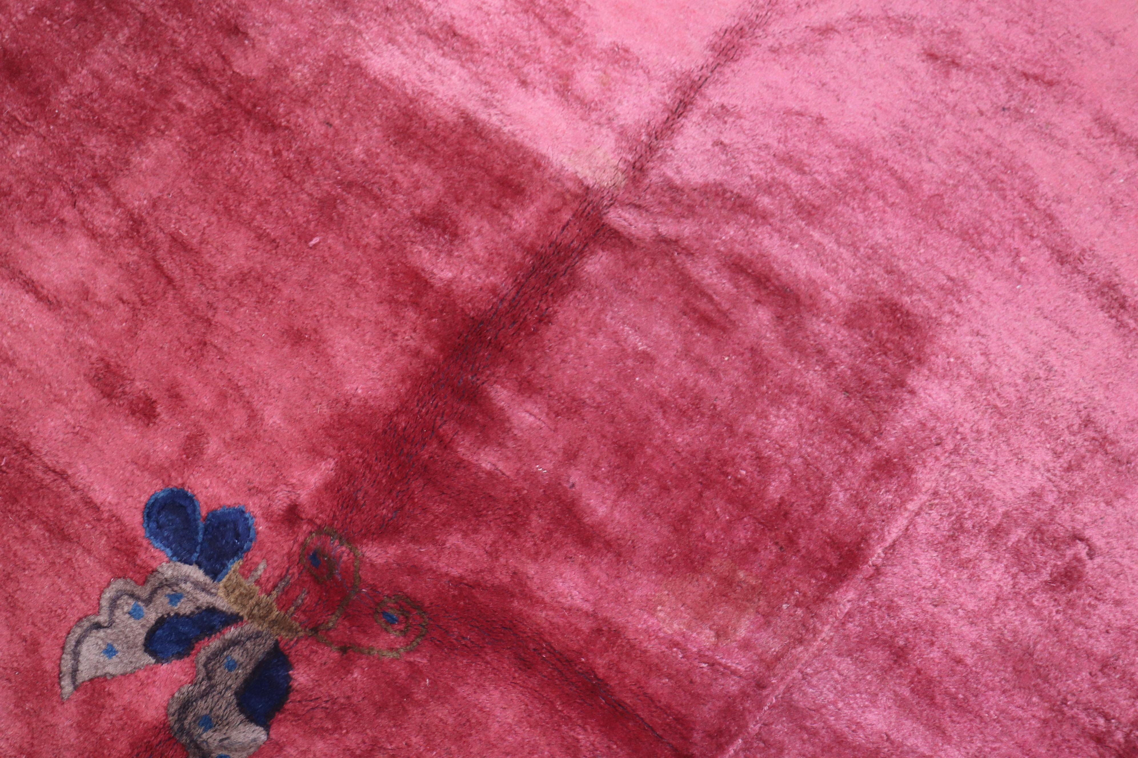 Chinesischer hellrosa Art-Déco-Teppich in Zimmergröße, 20. Jahrhundert im Angebot 3