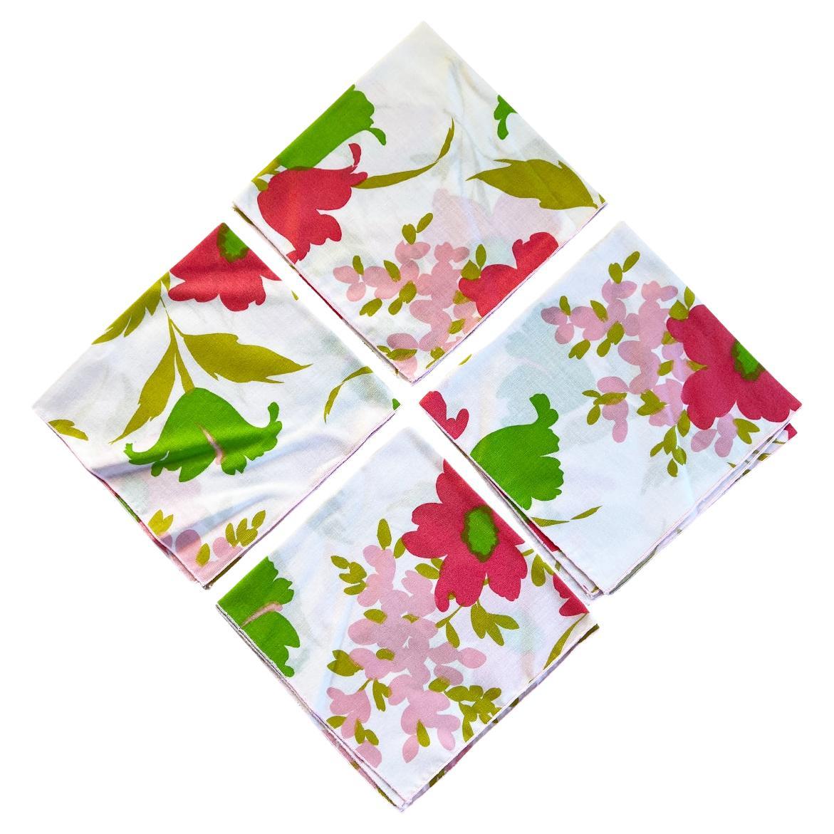 Napkins carrés à fleurs rose vif du milieu du siècle dernier - Lot de 4