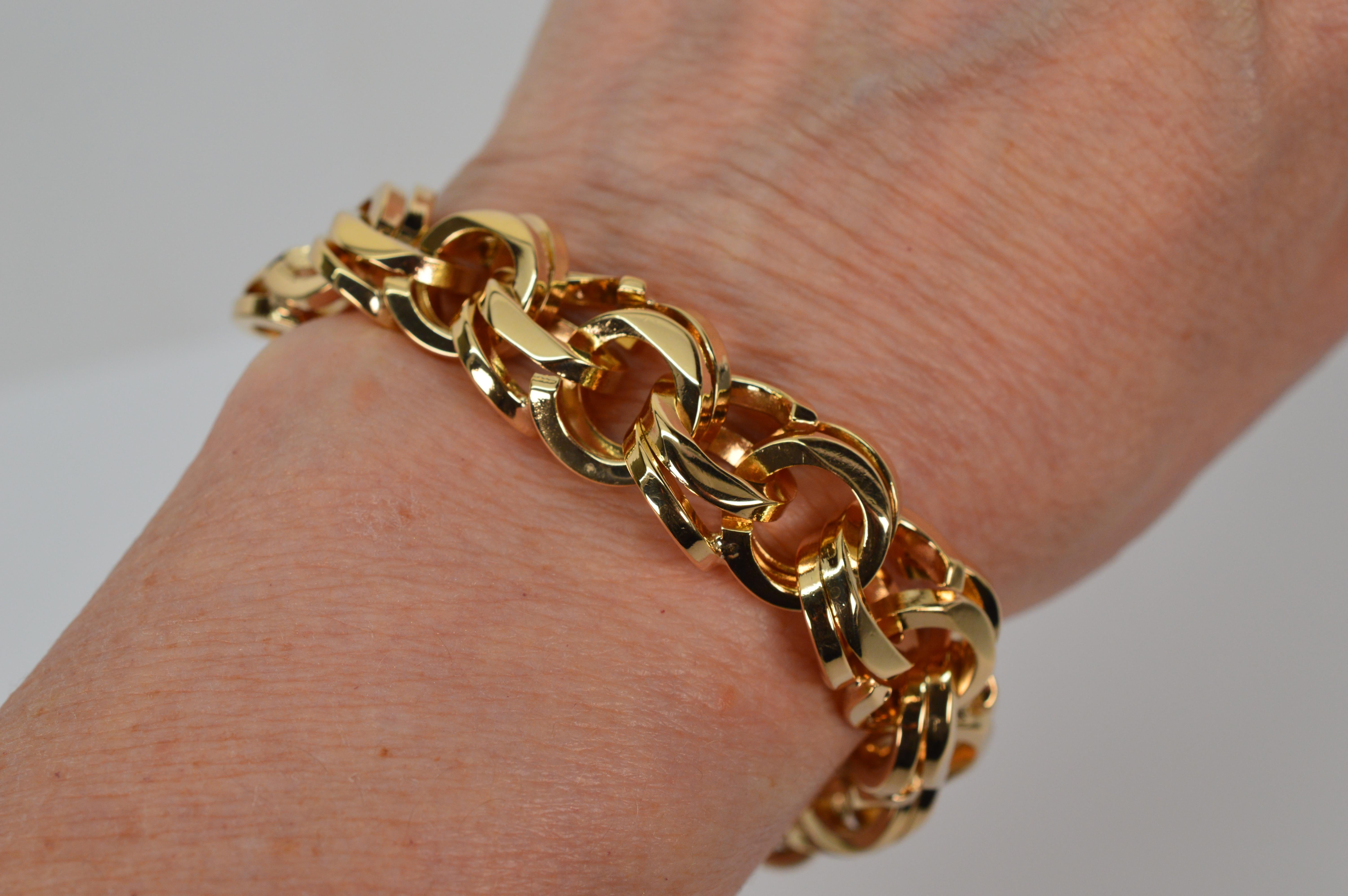 Bright Polish 14 Karat Gold Double Loop Link Chain Bracelet For Sale 1
