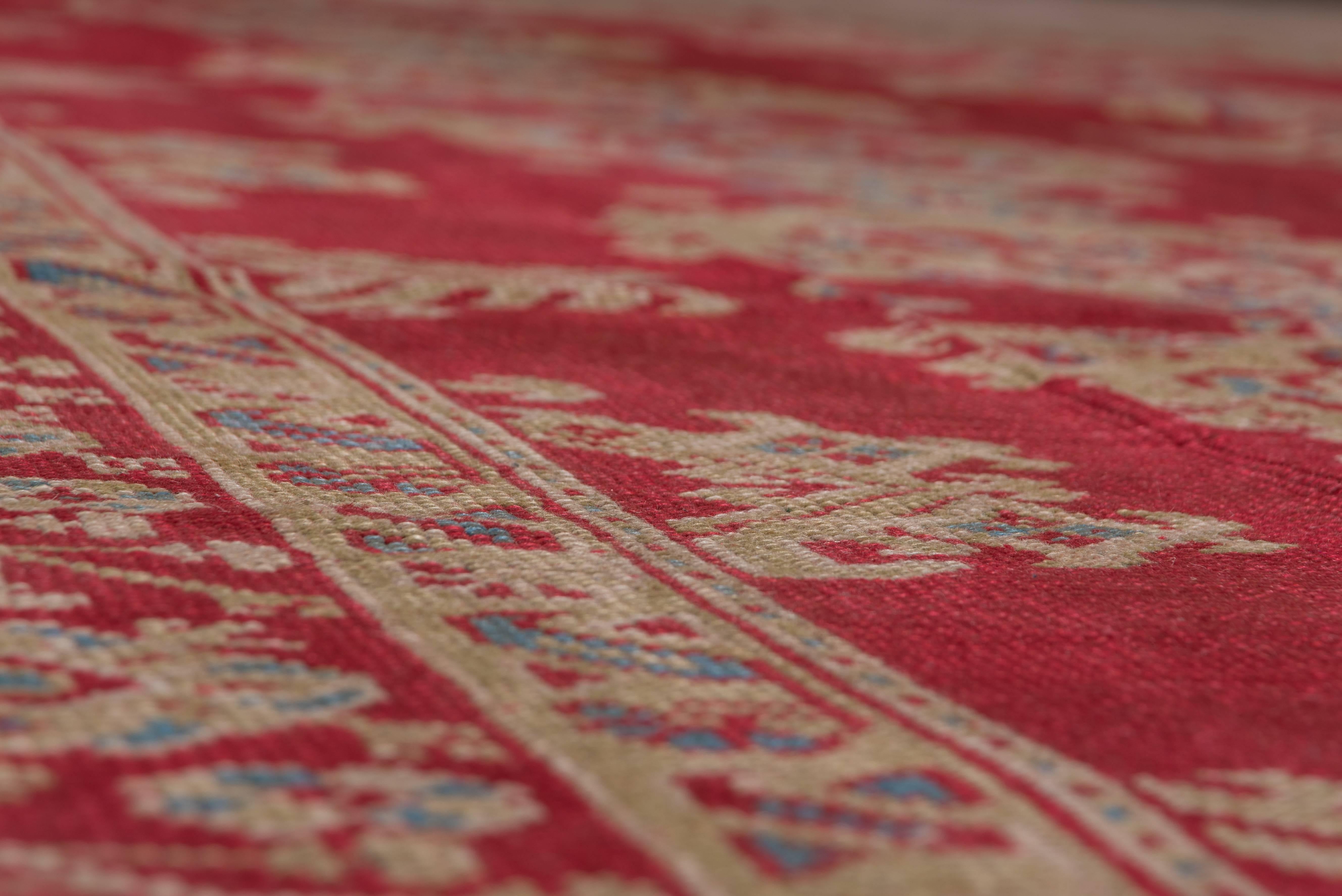 Klassischer roter antiker Oushak-Teppich, ca. 1920er Jahre im Angebot 1