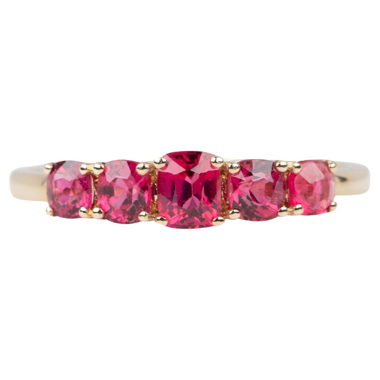 Bright Red Hot Pink Spinel Stacking Band 14K Gold Jedi Rare to Find en vente