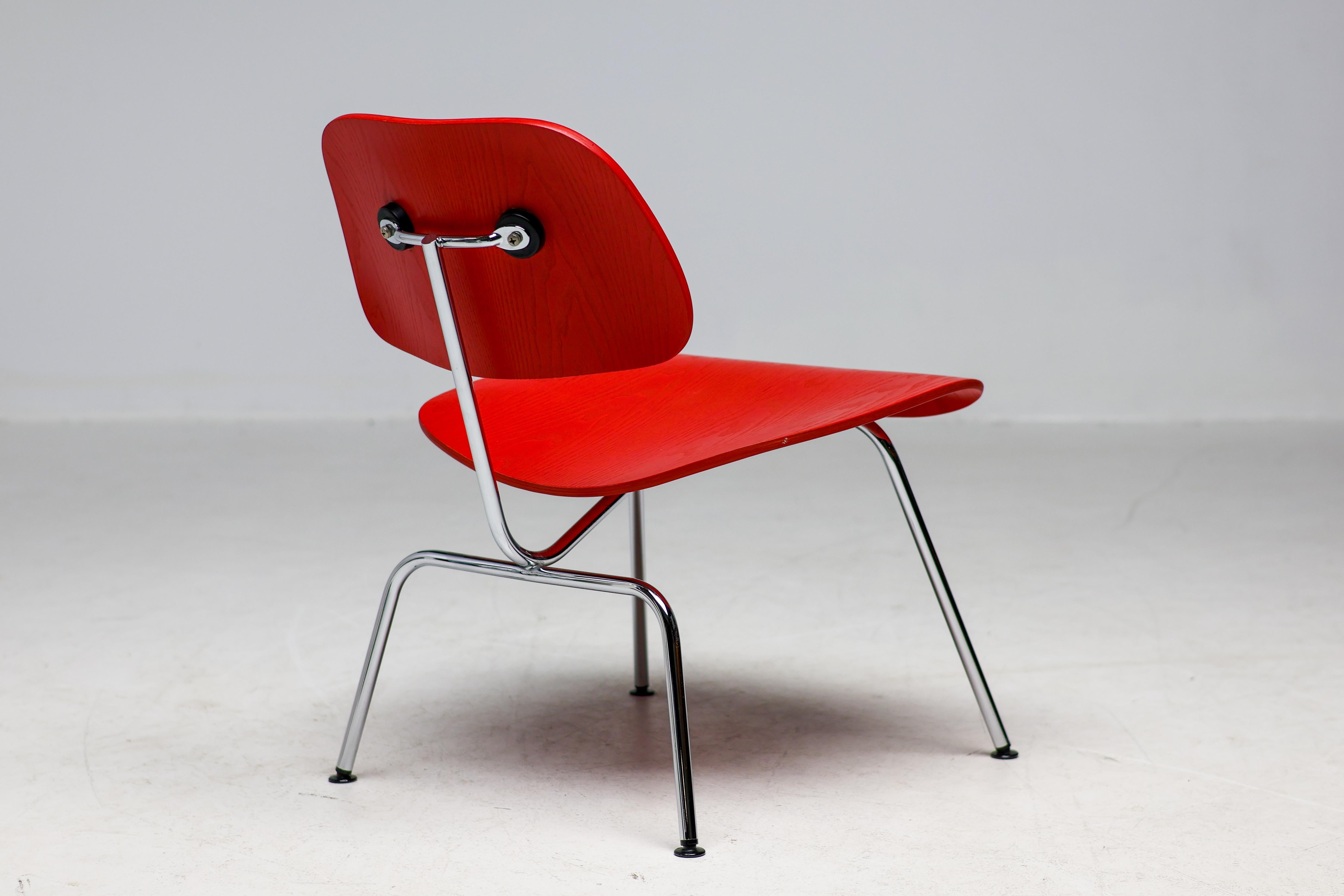 Mid-Century Modern Bright Red LCM chair by Charles and Ray Eames for Vitra