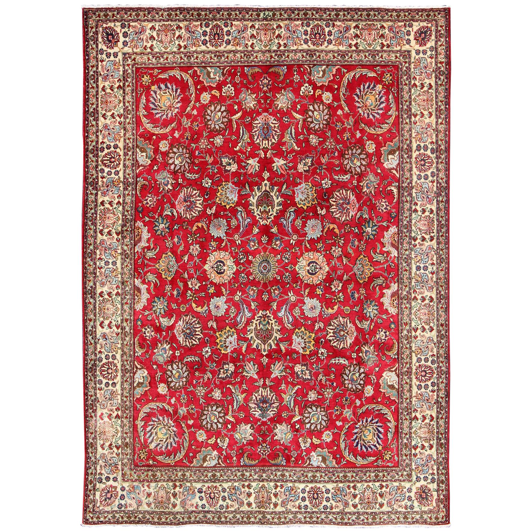 Semi antiker persischer Täbris-Teppich aus Täbris mit All-Over-Blumen-Design in Rot und Elfenbein