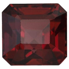 Bright Red Rhodolite Garnet Gemstone 2.13 Carats Garnetstone Garnet Jewellery