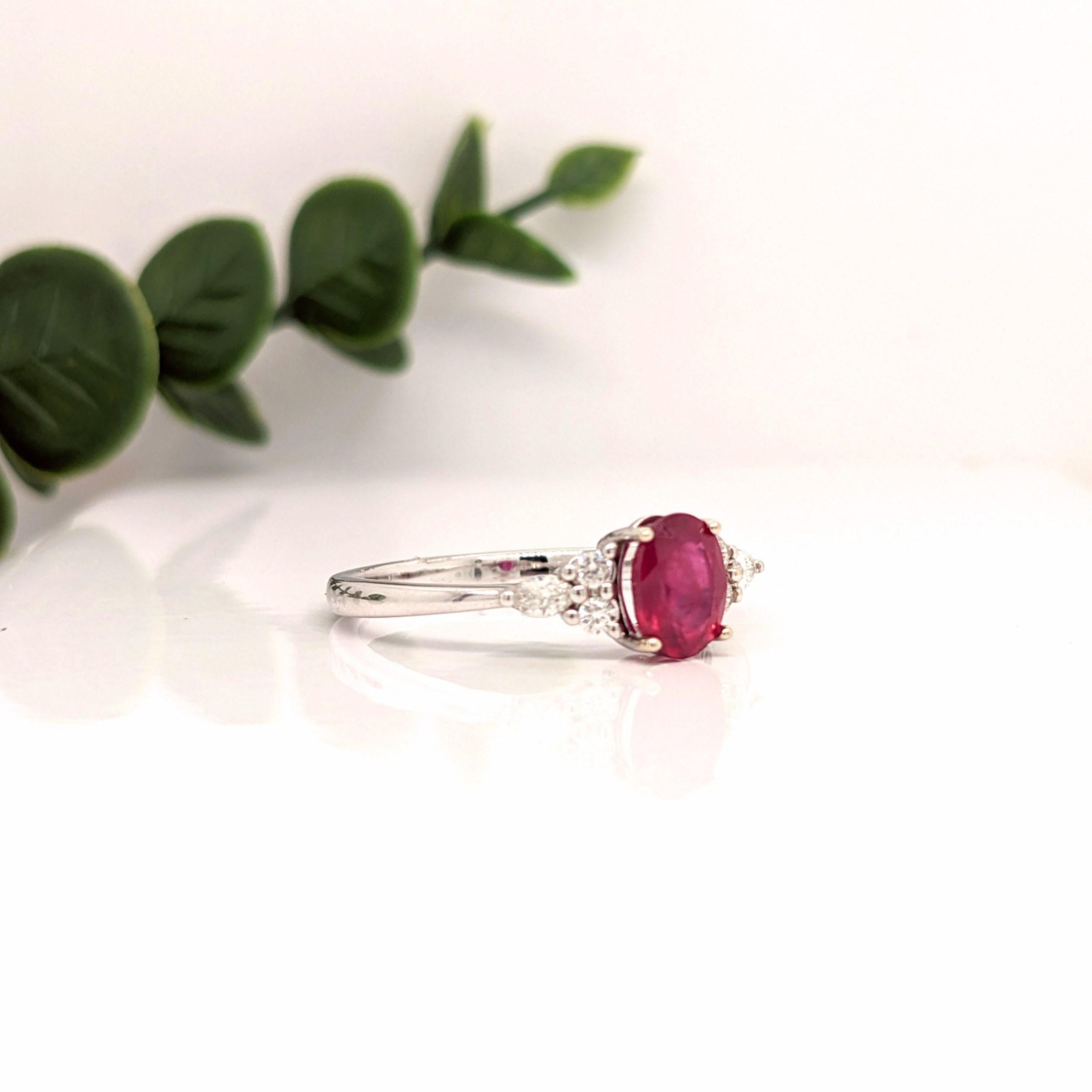 Bright Red Ruby Ring w Earth Mined Diamonds in Solid 14K Gold Oval 8x6mm In New Condition For Sale In Columbus, OH