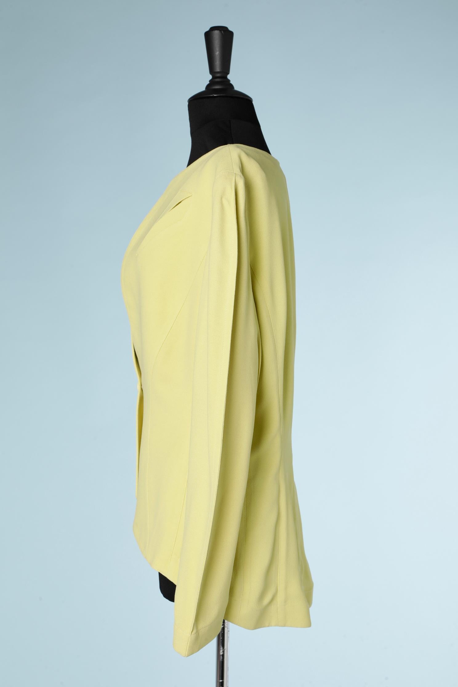 Bright yellow single breasted crêpe jacket Thierry Mugler  In Excellent Condition For Sale In Saint-Ouen-Sur-Seine, FR