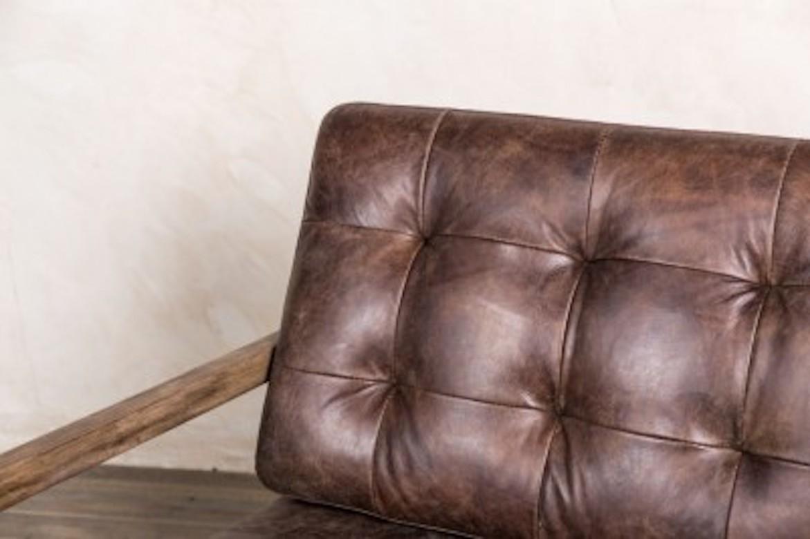 Brighton Leather Mid-Century Modern Sofa, 20th Century For Sale 9