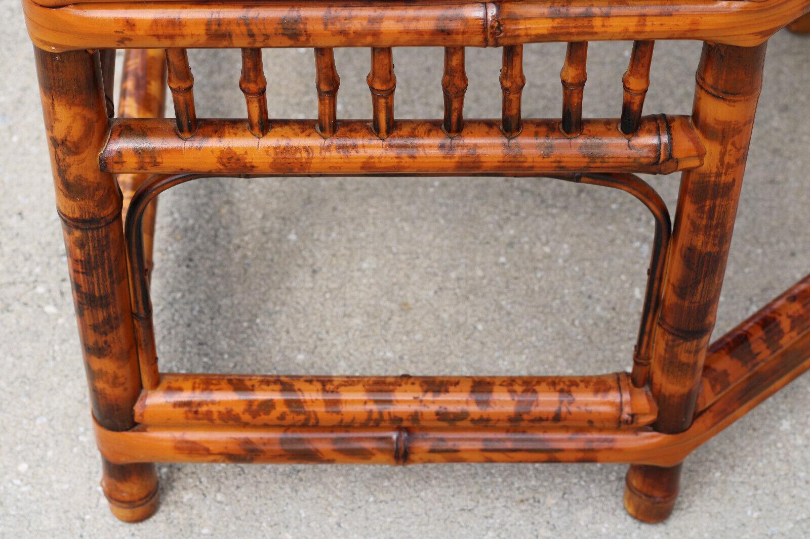Pareja de sillones de caña de bambú y carey estilo Brighton Pavilion en venta 5