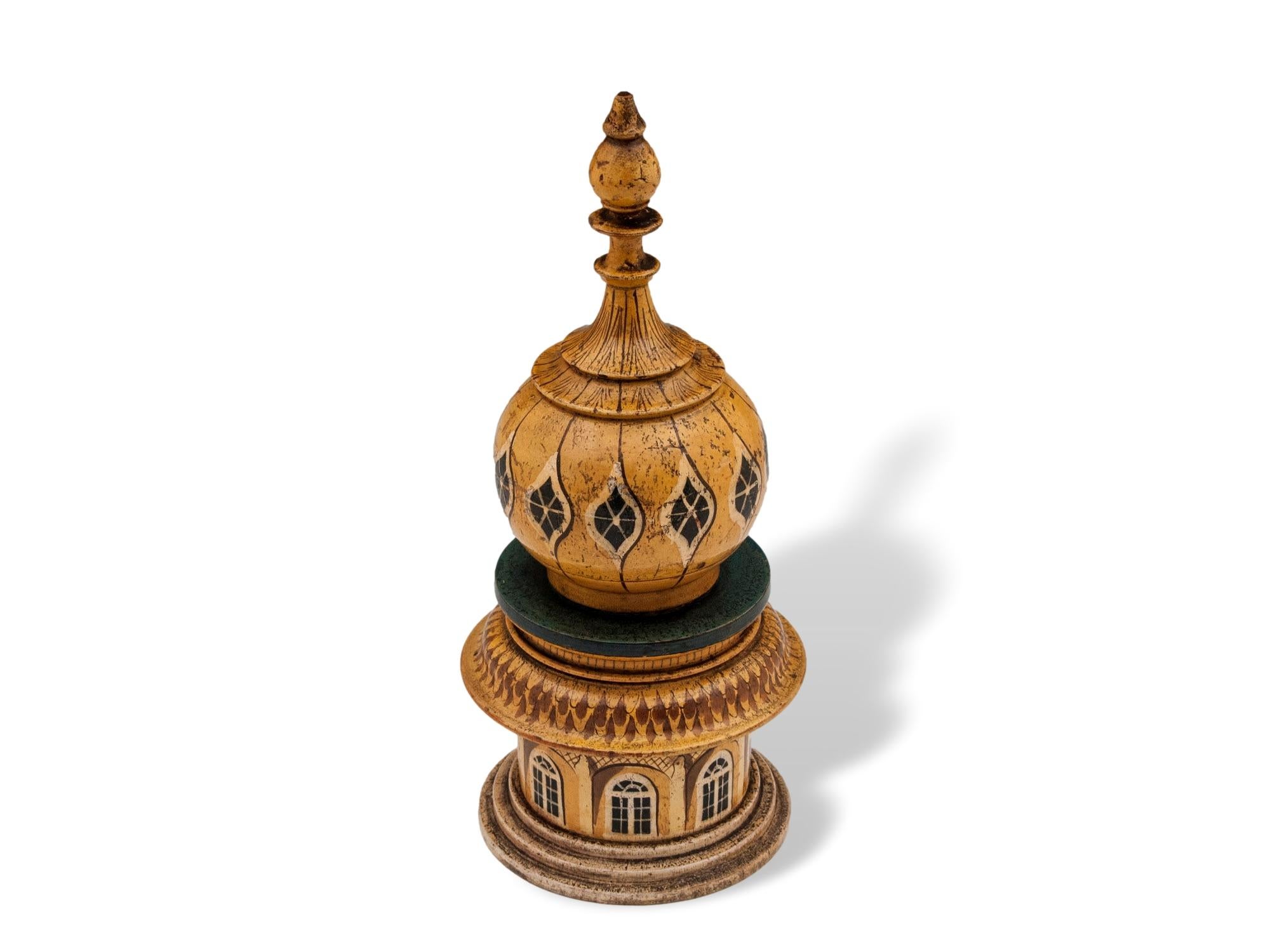 Rare Tunbridge Ware Form Sewing Compendium

From our Tunbridge Ware collection, we are delighted to offer this very rare Tunbridge Wear Sewing Compendium. The Sewing Compendium modelled as a tower from the Brighton Pavilion features the iconic