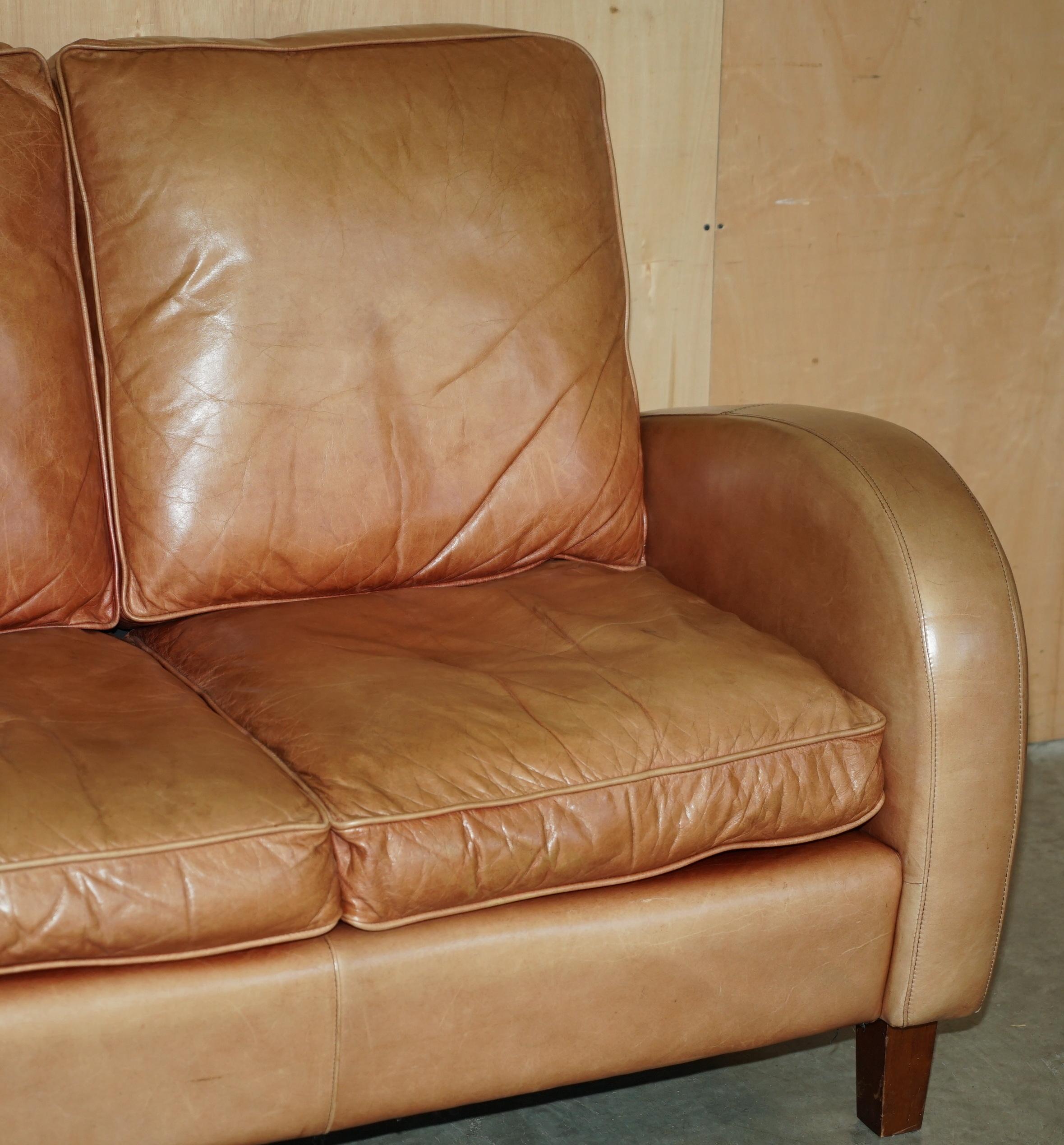 Brights of Nettlebed Braunes Kunstleder-Sofa & Paar Armlehnensofas Suite (Englisch) im Angebot