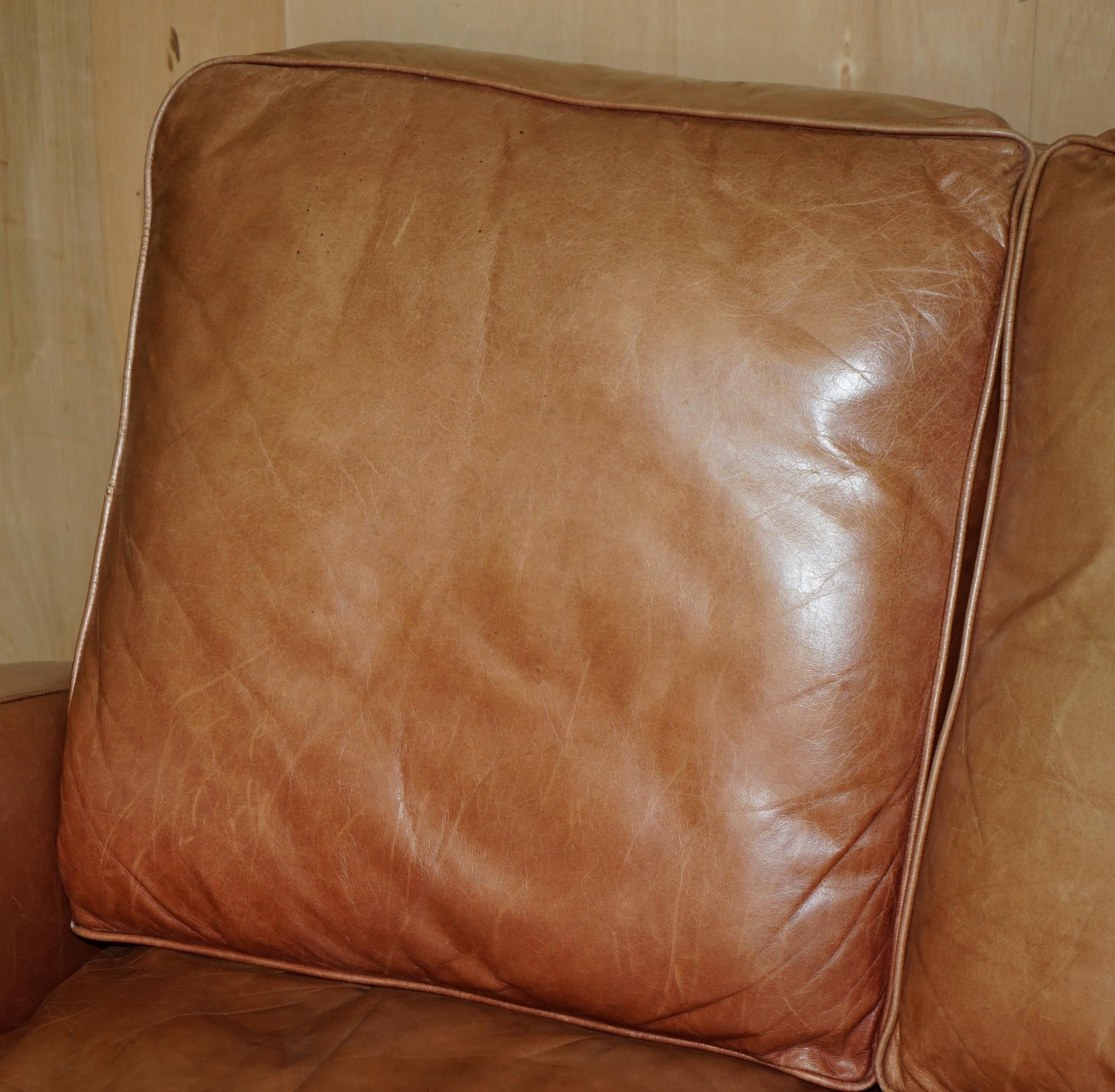 Brights of Nettlebed Braunes Kunstleder-Sofa & Paar Armlehnensofas Suite im Zustand „Gut“ im Angebot in West Sussex, Pulborough