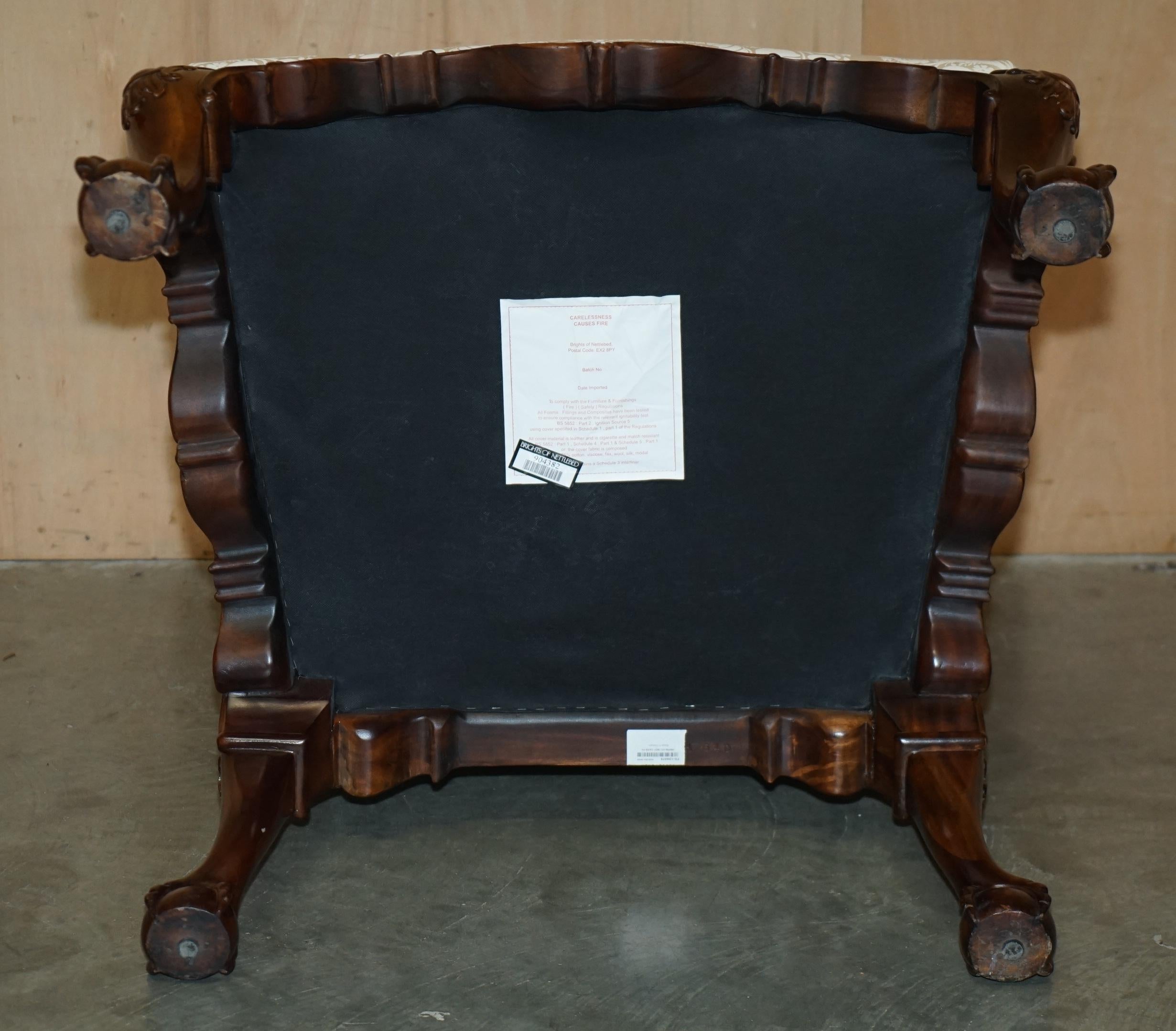 BRiGHTS OF NETTLEBED CARVED GAINSBOROUGH ARMCHAIR AFTER GILES GRENDEY 1693-1780 en vente 12