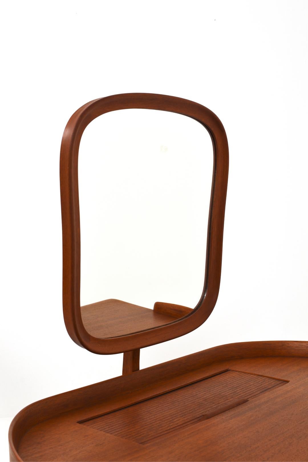 Mid-20th Century Brigitta Dressing Table by Carl Malmsten for Bodafors