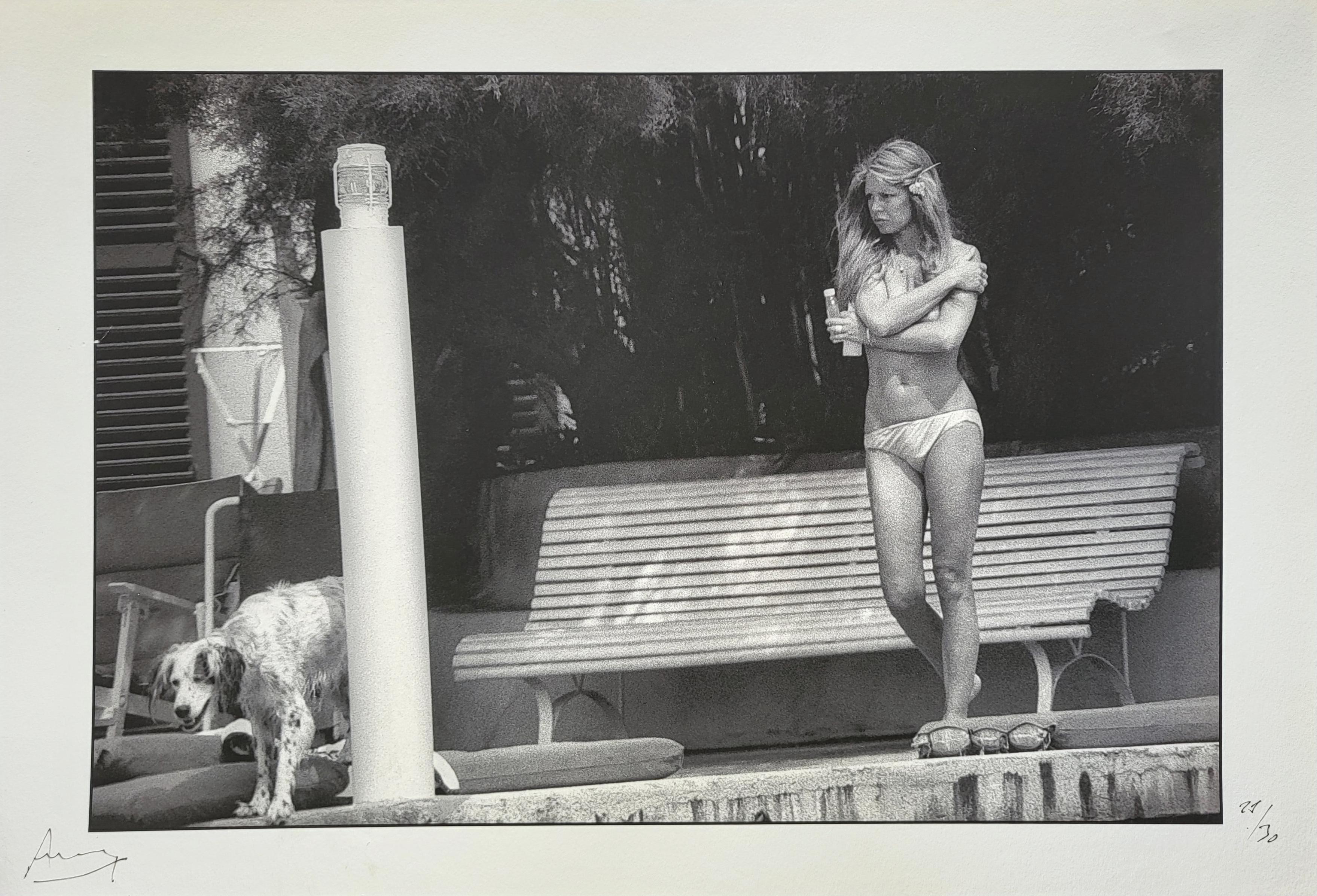 Brigitte Bardot. Francis Apesteguy Vintage silver print on RC paper 1976 In Good Condition For Sale In Saint ouen, FR