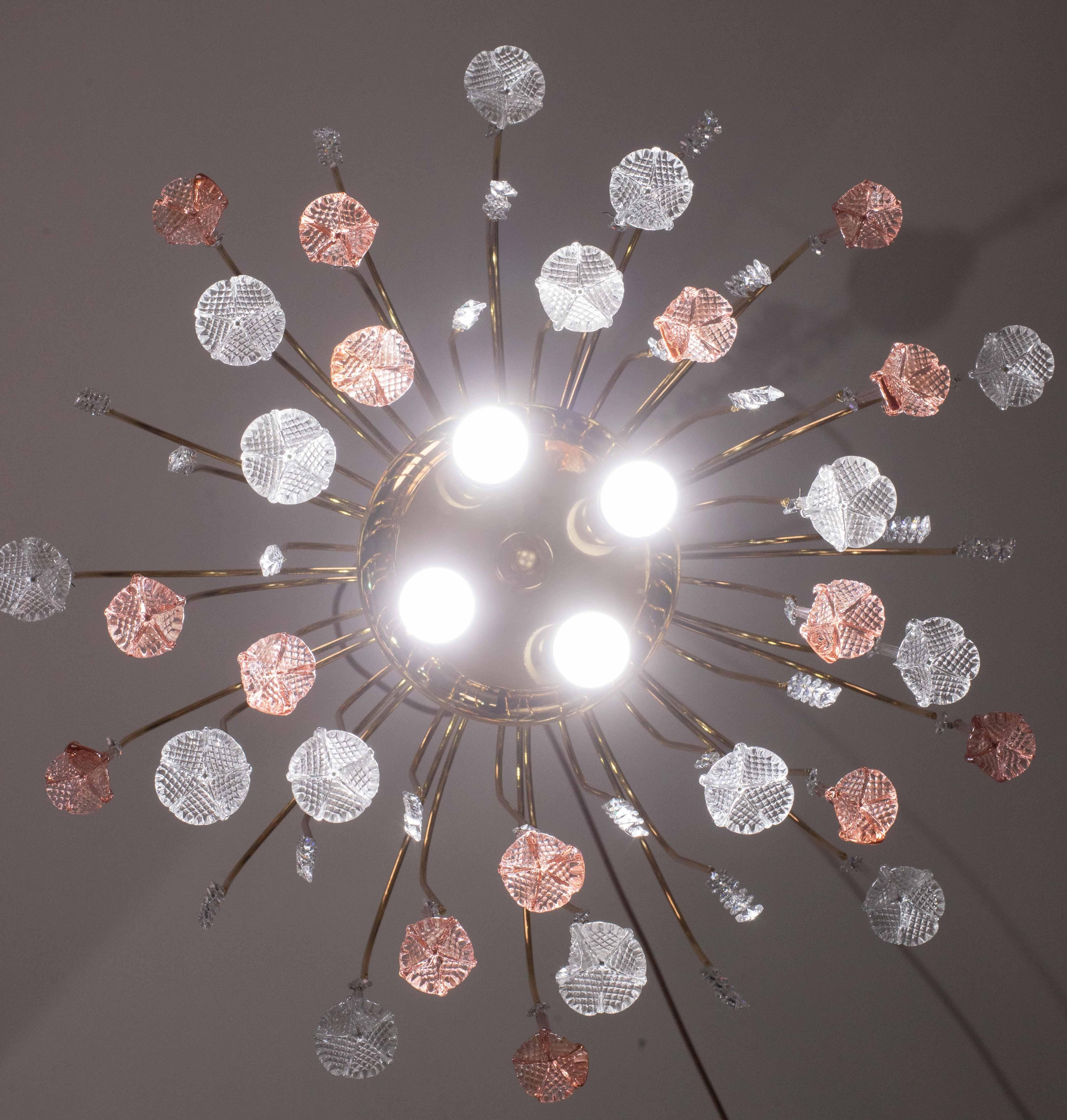 Brigitte Bardot, lampadario a fiori di Murano rosa e trasparente, anni '70 in vendita 6