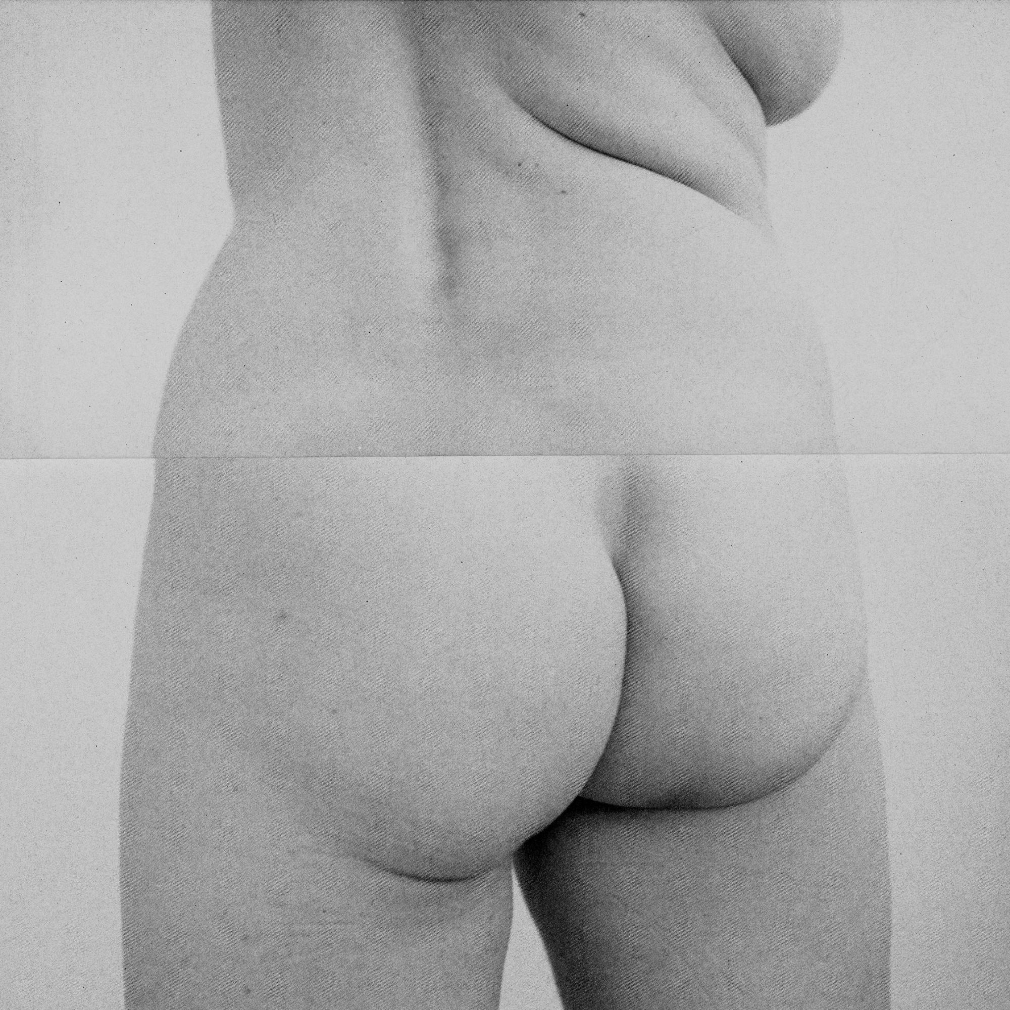 BRIGITTE LUSTENBERGER (*1969, Switzerland)
Not titled yet, from the series 'A Gaze of One's Own‘
2021
Silver gelatin print on Baryta paper
Sheet 70 x 70 cm (27 1/2 x 27 1/2 in.)
Frame 81,2 x 80,7 x 3,5 cm (32 x 31 3/4 x 1 3/8 in.)
Edition of 5, plus