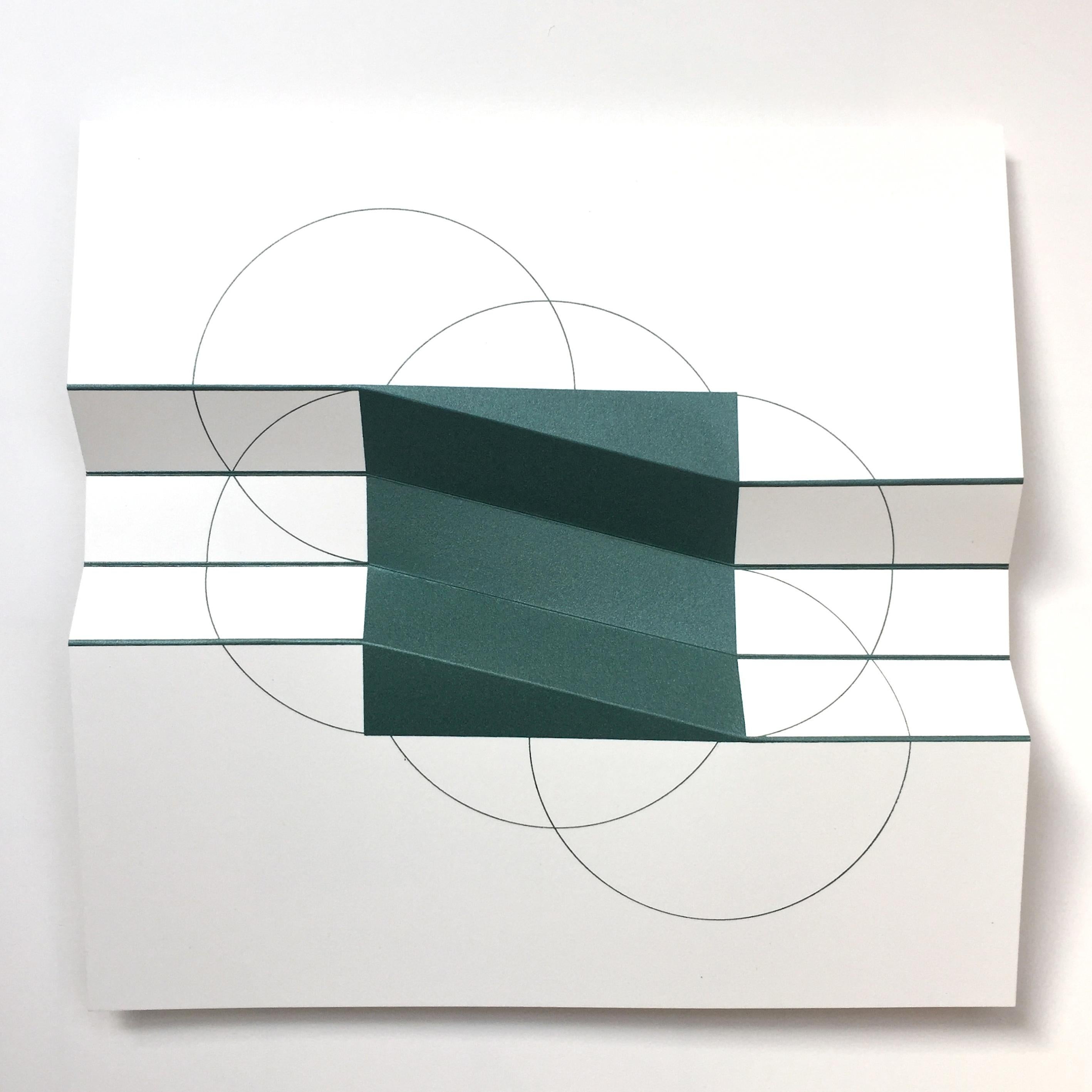 Brigitte Parusel, Spatial Hybrid 3, 2018, Folded Screenprint, Minimalism 4