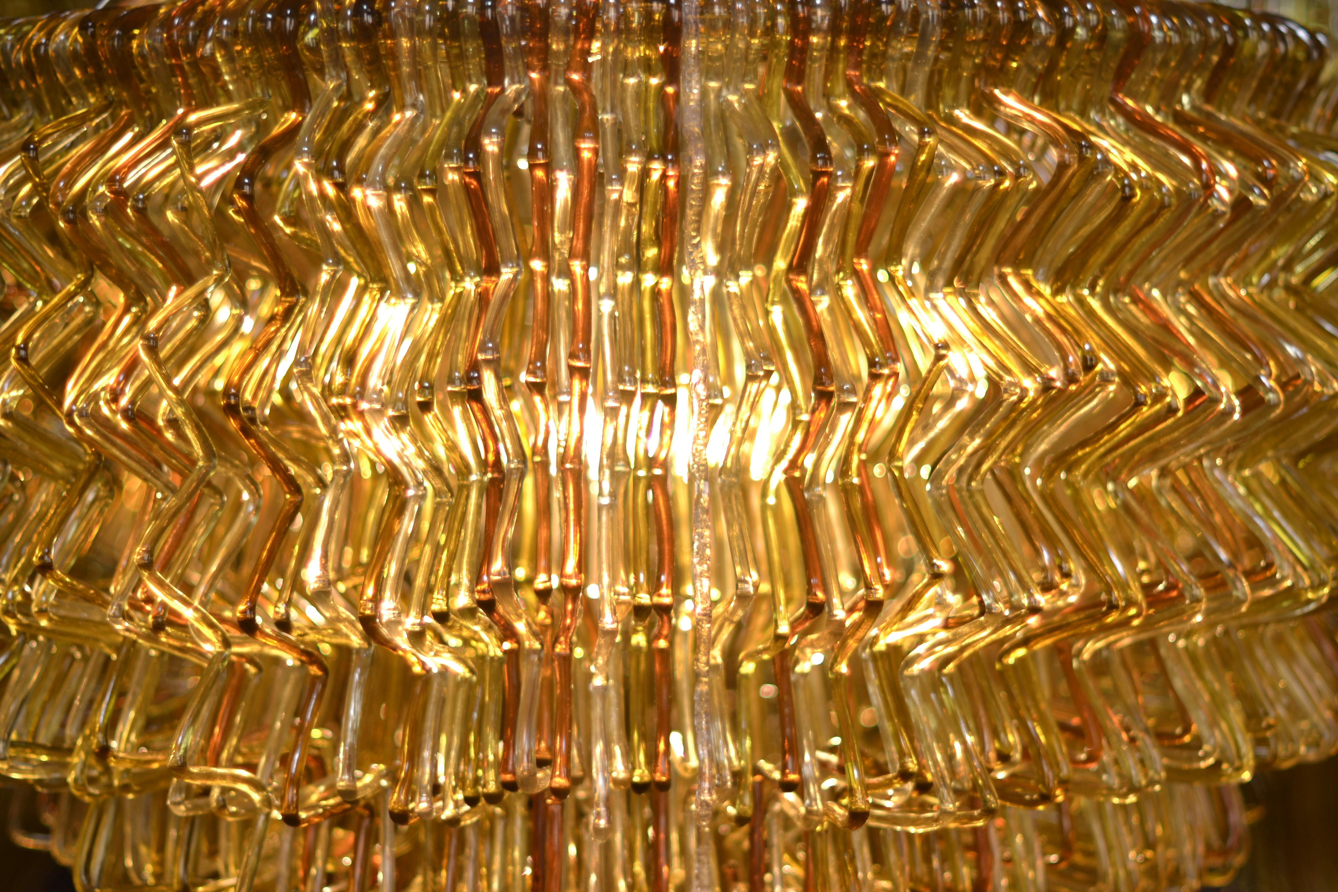 Modern Brilli C Chandelier in Gold Resin by Jacopo Foggini For Sale