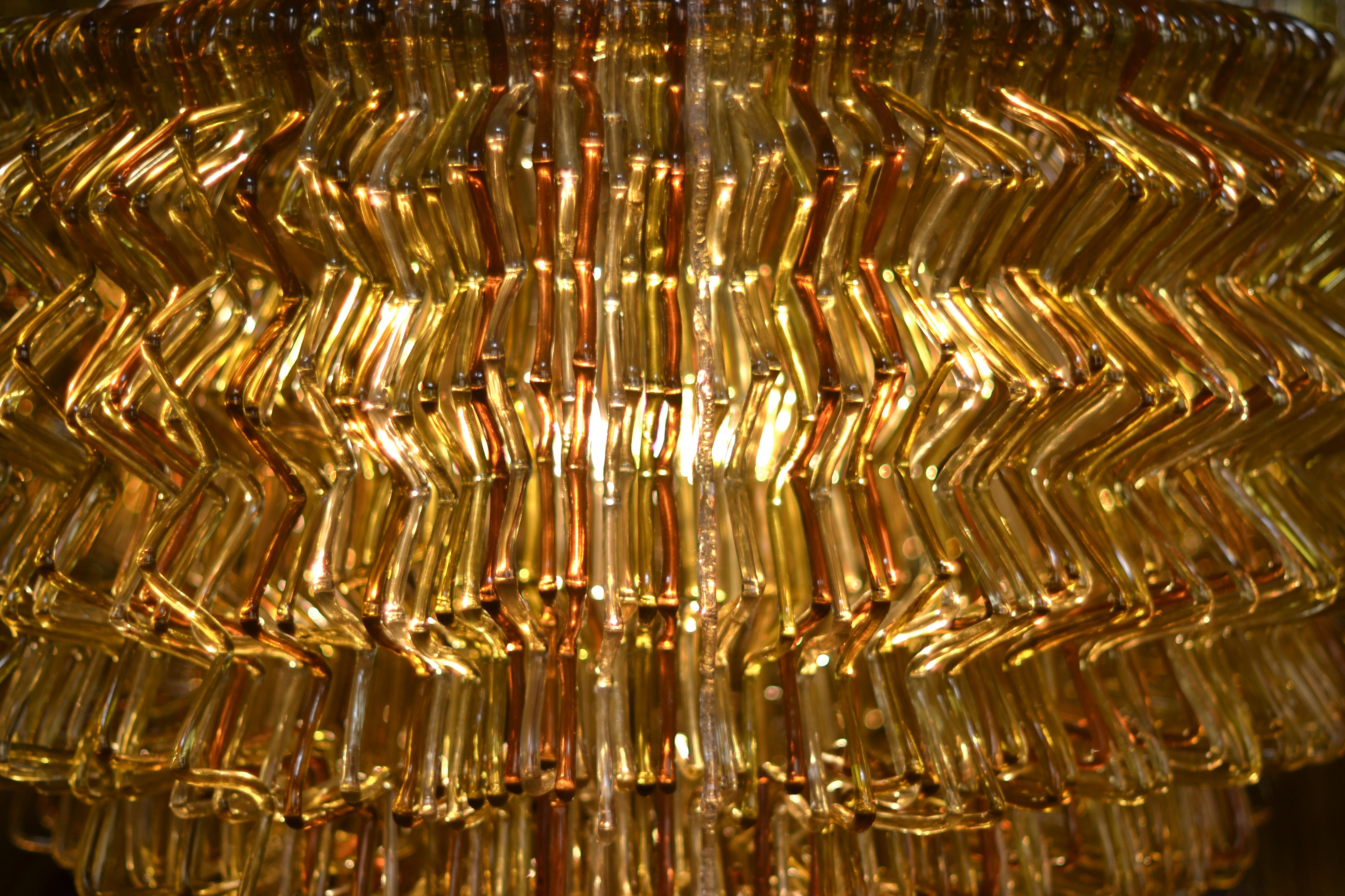 Brilli G Chandelier in Gold Resin by Jacopo Foggini For Sale 4