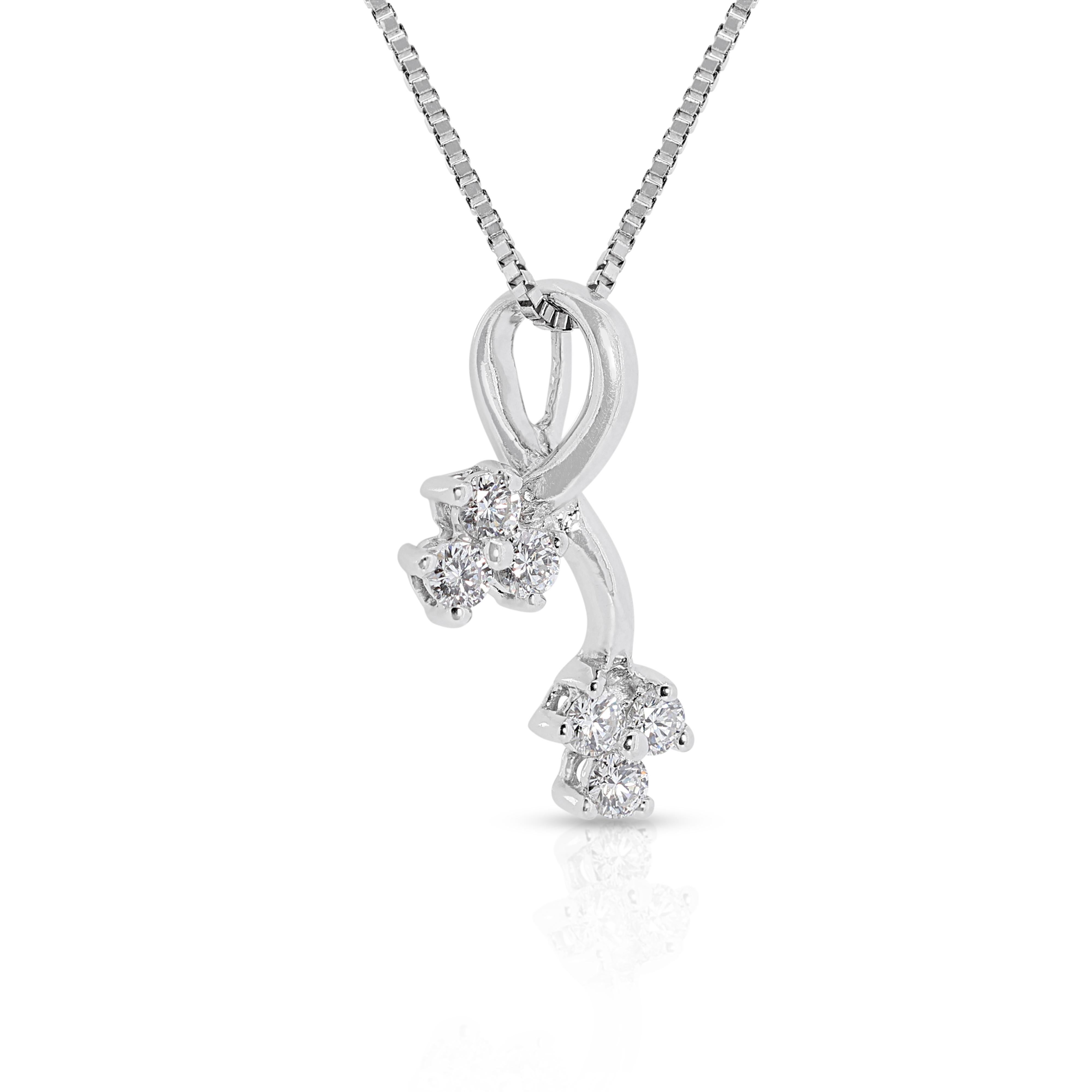 Round Cut Brilliant 0.12 carat Natural Diamond Necklace in 18K White Gold