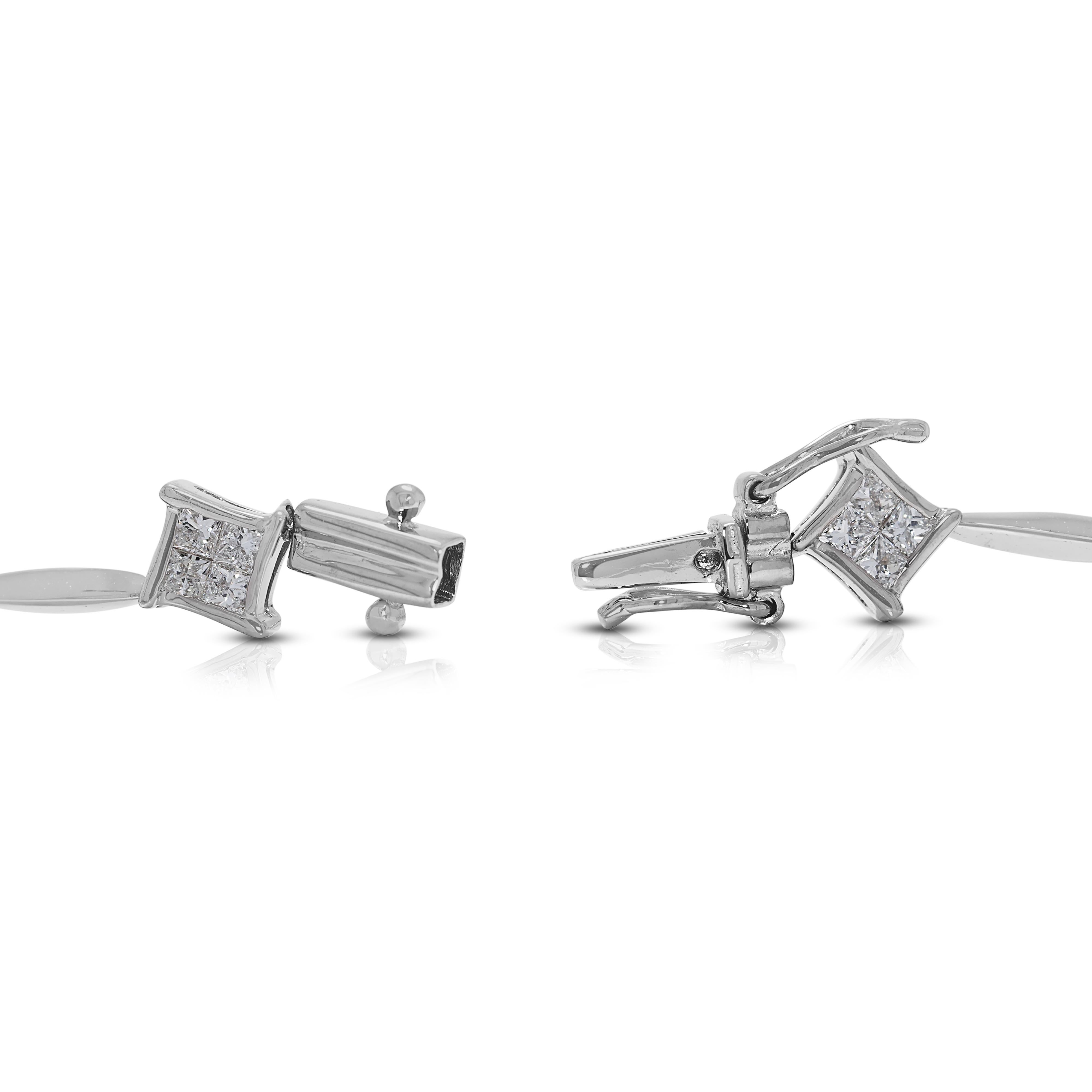Brilliante con diamanti naturali taglio principessa da 0,40 carati in oro bianco 18 carati in vendita 1