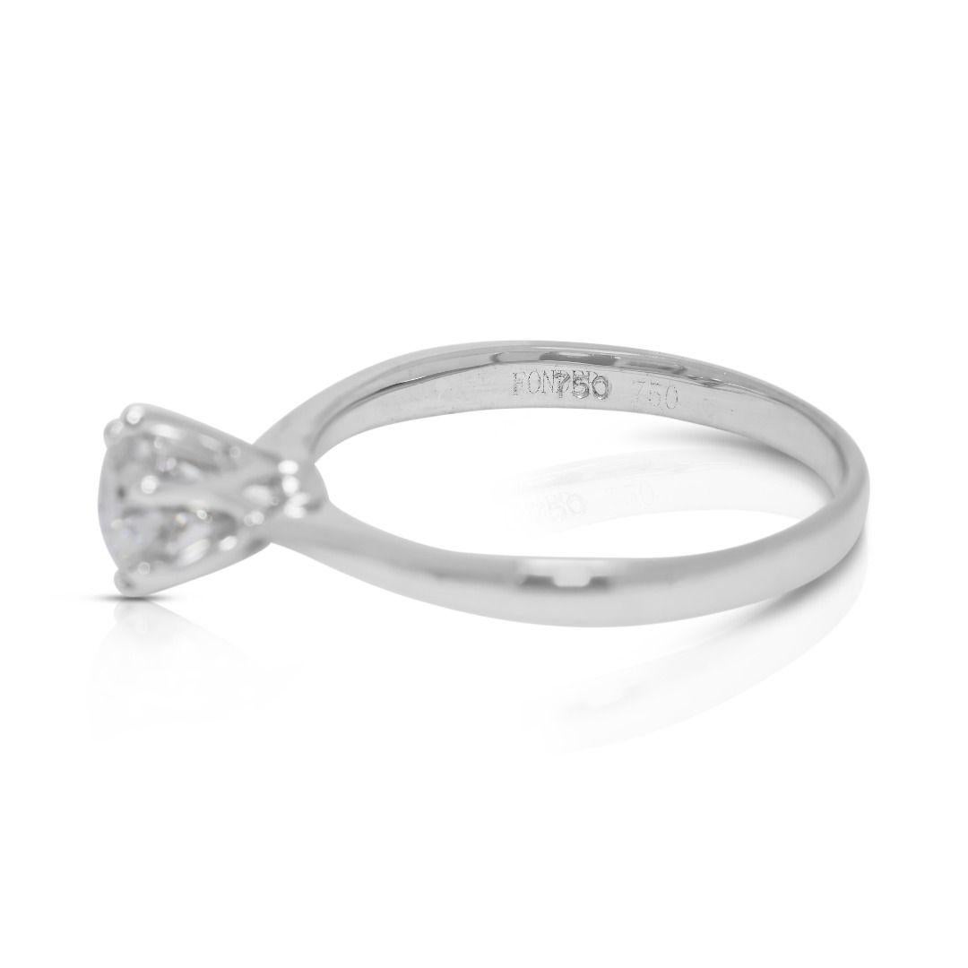 Brilliant 0.51ct Natural Diamond 18K White Gold Solitaire Ring en Excelente estado para la venta en רמת גן, IL